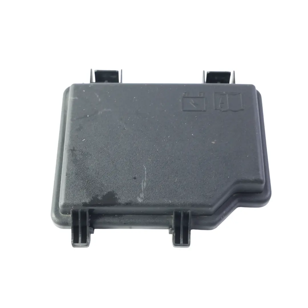 Fuse Relay Box Lid Left N/S PHEV to Land Rover Discovery Sport L550 with Part number R8D2-14A076-AA Land Rover Discovery Sport L550 Fuse Relay Box Lid Left N/S PHEV - SKU R8D2-14A076-AA - Part number R8D2-14A076-AA
