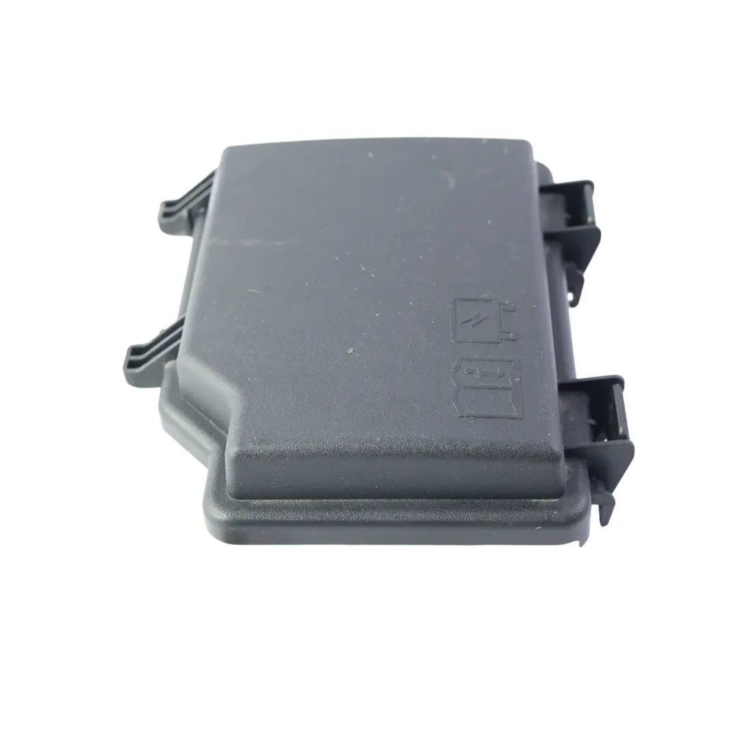 Fuse Relay Box Lid Left N/S PHEV to Land Rover Discovery Sport L550 with Part number R8D2-14A076-AA Land Rover Discovery Sport L550 Fuse Relay Box Lid Left N/S PHEV - SKU R8D2-14A076-AA - Part number R8D2-14A076-AA