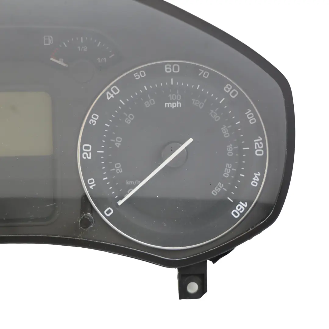 Skoda Octavia 1Z Speedometer Instrument Cluster Petrol Manual - SKU RHD-1Z0920910B - Part number 1Z0920912B
