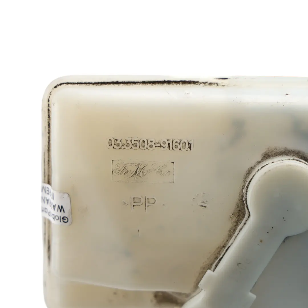 C520 Brake Servo Master Cylinder Reservior Bottle Tank DV61-2140-AC to Ford Kuga with Part number 2372576 Ford Kuga C520 Brake Servo Master Cylinder Reservior Bottle Tank DV61-2140-AC - SKU RHD-2372576 - Part number 2372576