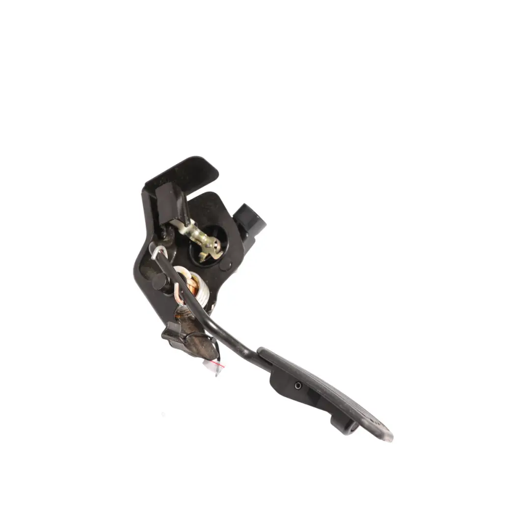 Clutch Pedal Assembly Manual 31301-05090 to Toyota Corolla E12 with Part number 3130105090 Toyota Corolla E12 Clutch Pedal Assembly Manual 31301-05090 - SKU RHD-3130105090 - Part number 3130105090