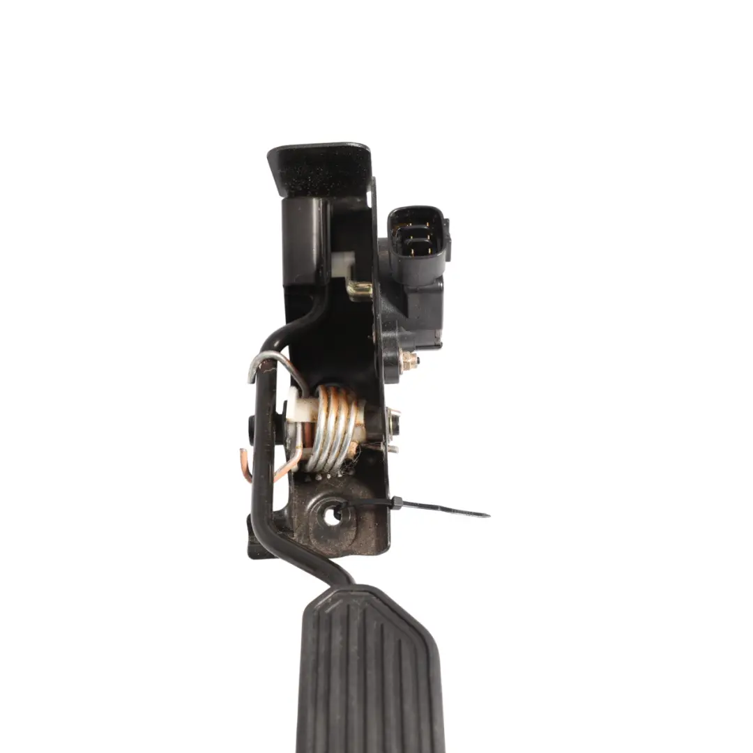 Toyota Corolla E12 Clutch Pedal Assembly Manual 31301-05090 - SKU RHD-3130105090 - Part number 3130105090