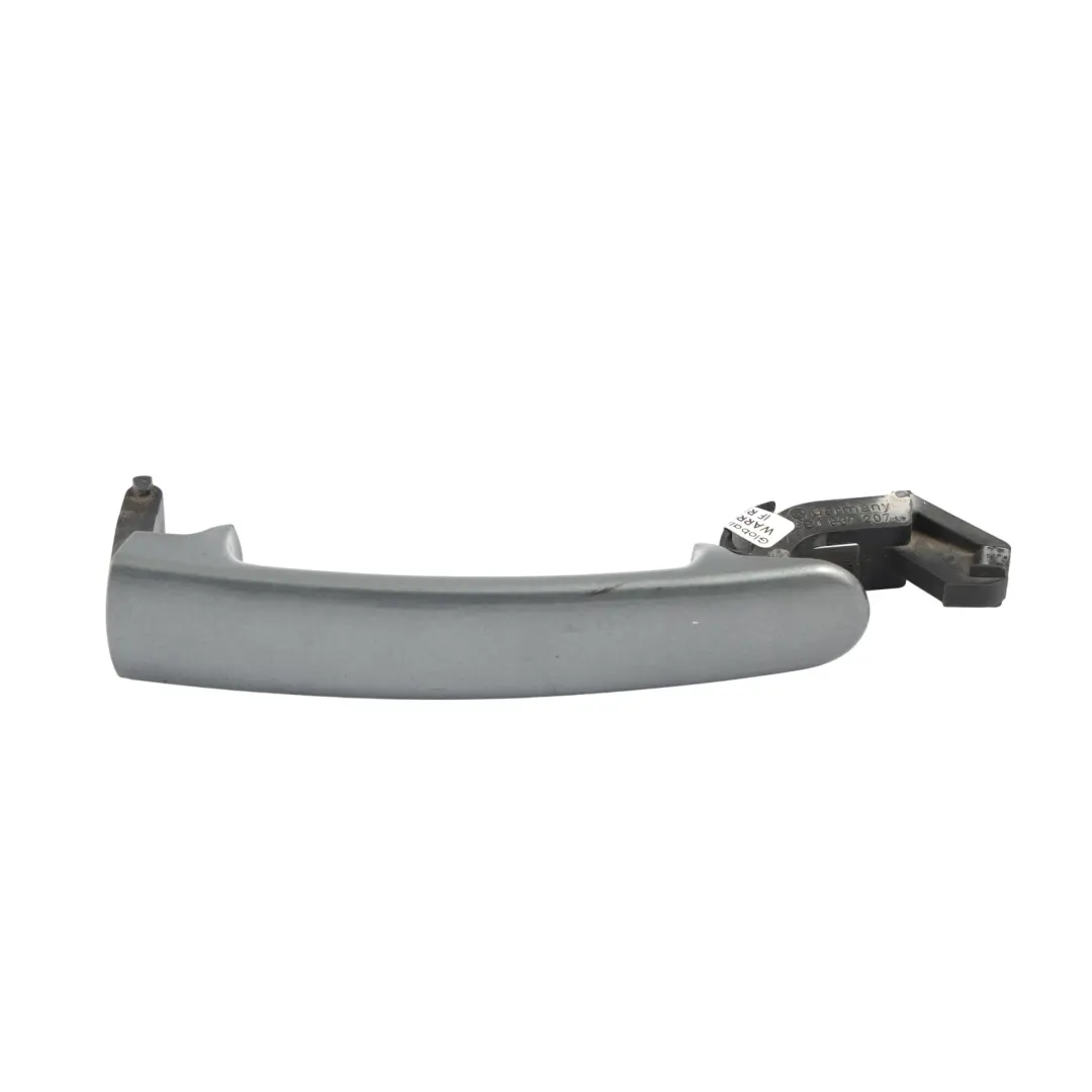 Skoda Fabia Mk1 Door Handle Front Right O/S United Grey Metallic-A7T - SKU RHD-3B0837205G-UGR - Part number 3B0837205G