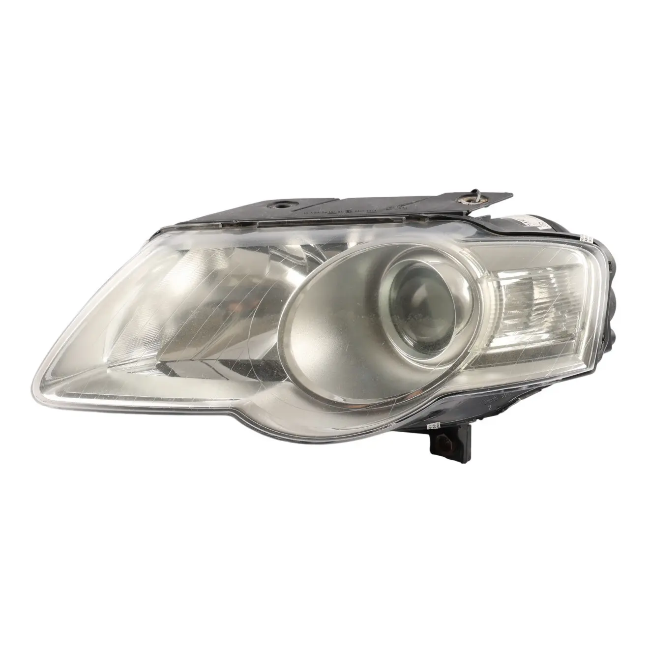 Volkswagen Passat B6 Front Headlight Headlamp Lamp Left N/S Side 3C0941753K