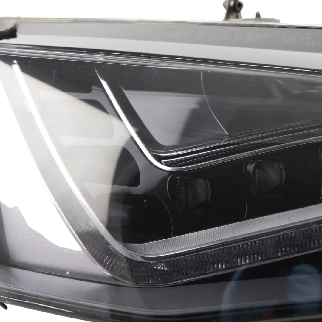 Front Headlight Headlamp LED Light Lamp Right O/S to Audi A8 D4 with Part number 4H0941004AH Audi A8 D4 Front Headlight Headlamp LED Light Lamp Right O/S - SKU RHD-4H0941004AH - Part number 4H0941004AH