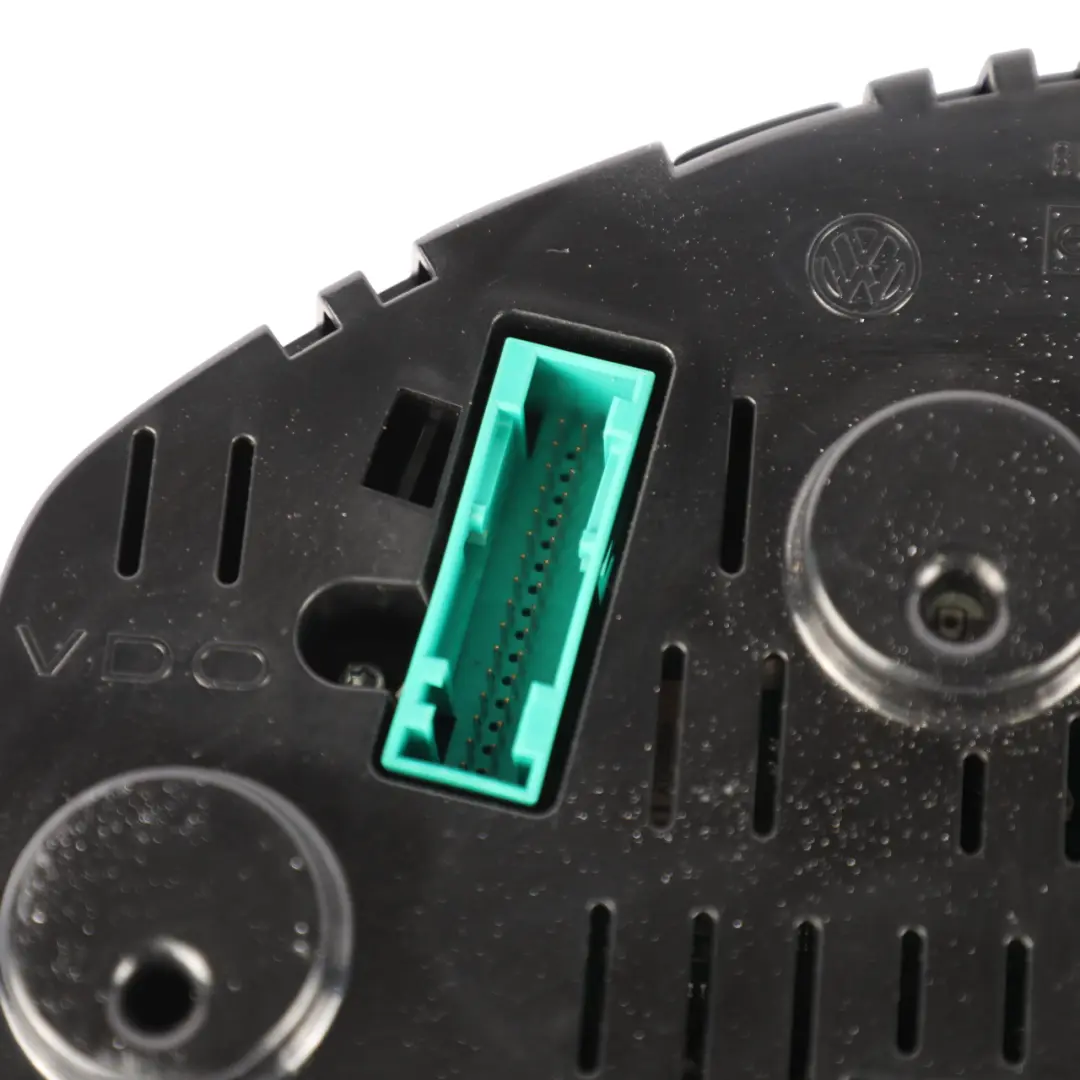 Speedometer Clock Speedo Manual Diesel to Volkswagen Transporter T5 with Part number 7H0920951MX Volkswagen Transporter T5 Speedometer Clock Speedo Manual Diesel - SKU RHD-7H0920951MX - Part number 7H0920951MX