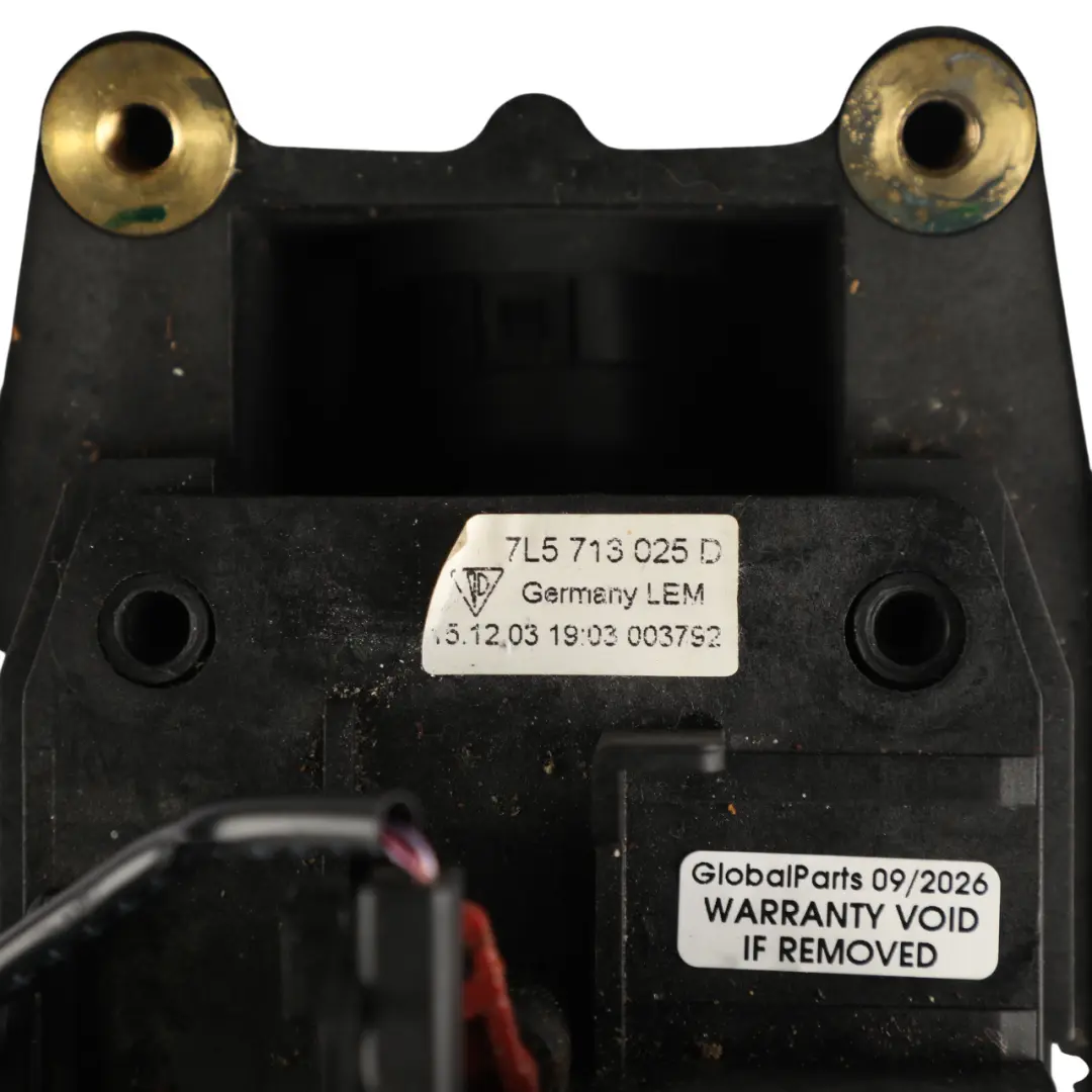 Selector Lever Mechanism Automatic to Porsche Cayenne 9PA Gear with Part number 7L5713203A Porsche Cayenne 9PA Gear Selector Lever Mechanism Automatic - SKU RHD-7L5713203A-2 - Part number 7L5713203A