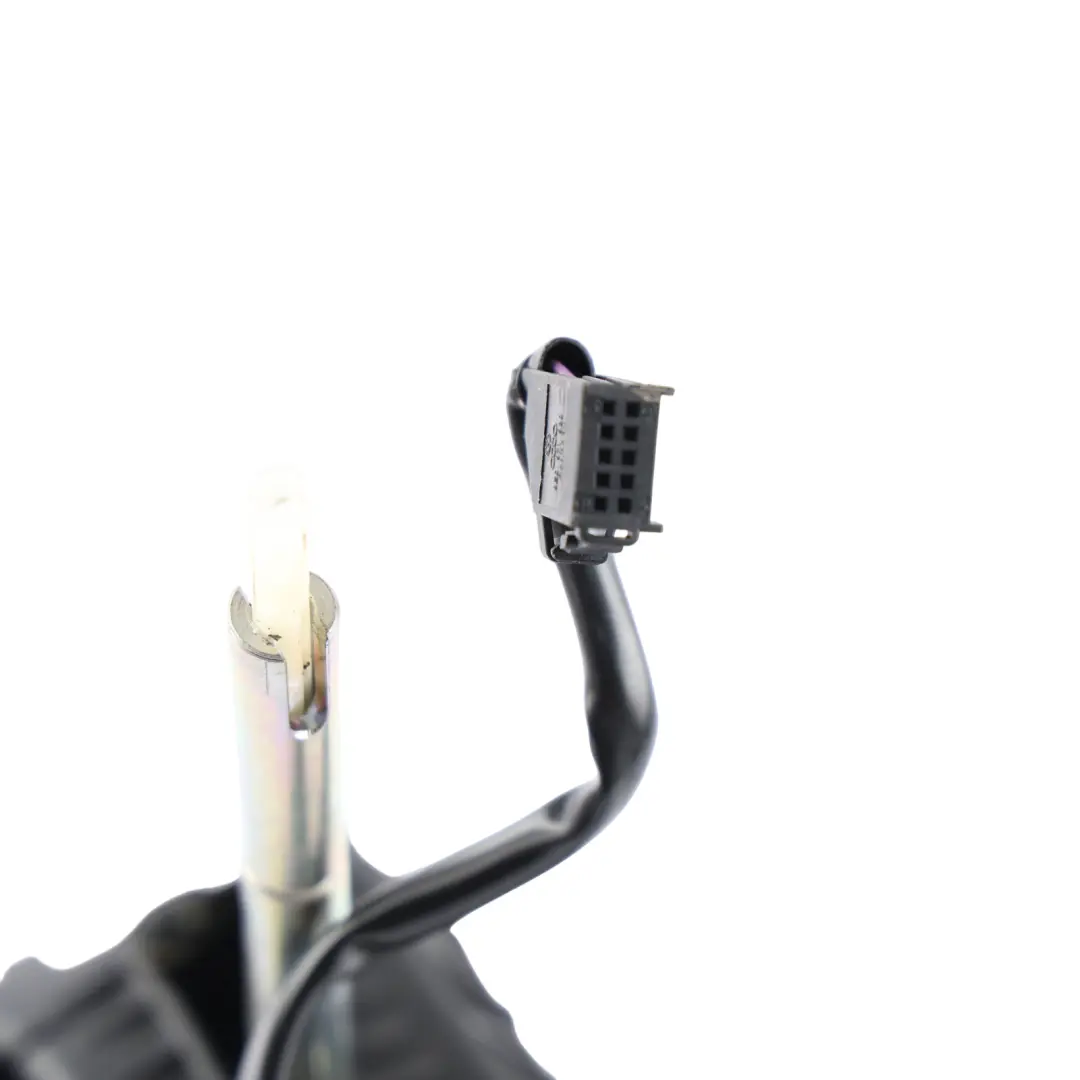 VW Volkswagen Touareg 7P Gear Shifting Selector Mechanism Automatic - SKU RHD-7P2713025D-2 - Part number 7P2713025D