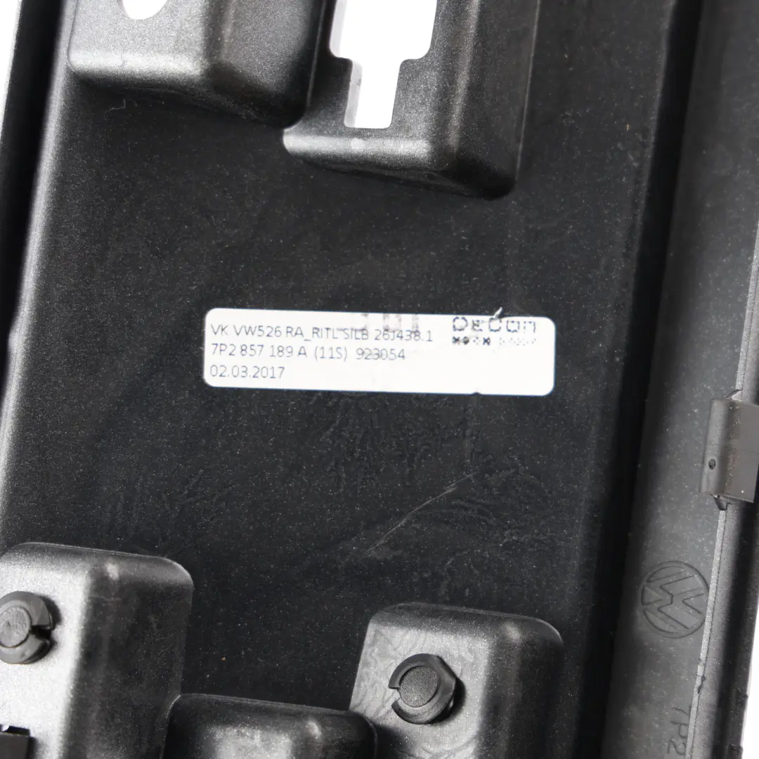 Volkswagen Touareg 7P Dashboard Centre Air Vents Surround Trim 7P2857189A - SKU RHD-7P2857221-2 - Part number 7P2857221