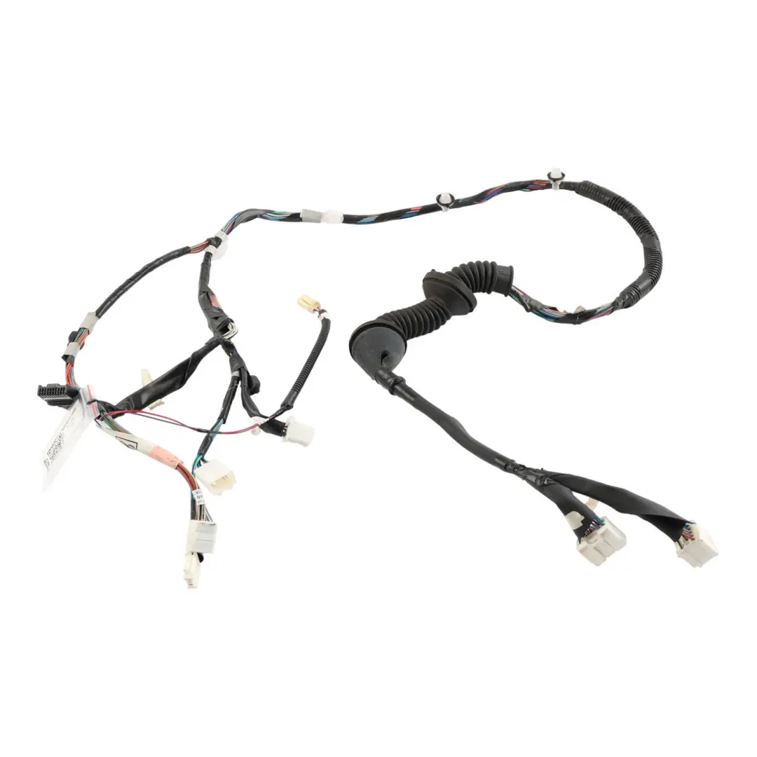 Mk3 Front Door Wiring Loom Harness Right O/S to Toyota Avensis T270 with Part number 8215105680 Toyota Avensis T270 Mk3 Front Door Wiring Loom Harness Right O/S - SKU RHD-8215105680 - Part number 8215105680
