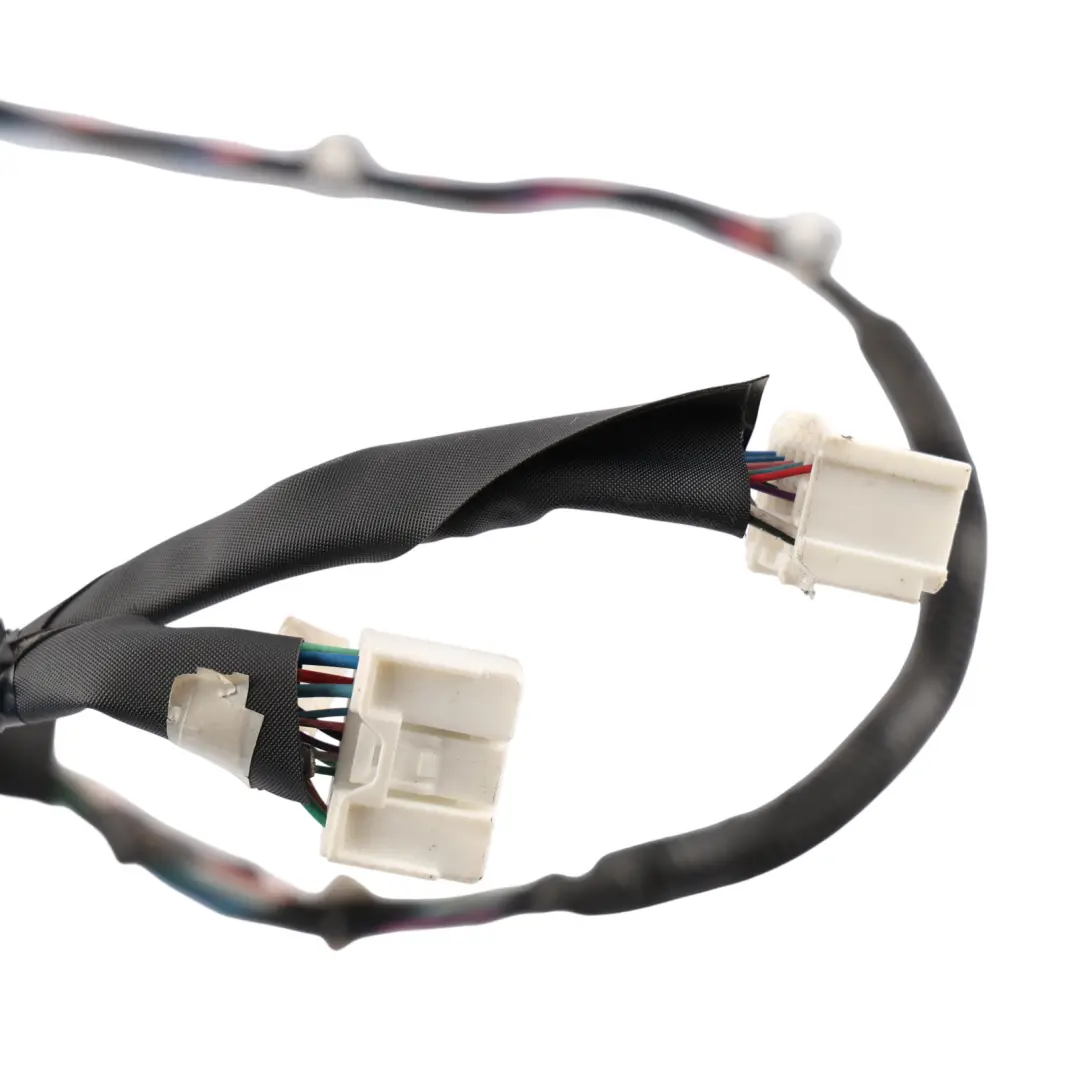 Mk3 Front Door Wiring Loom Harness Right O/S to Toyota Avensis T270 with Part number 8215105680 Toyota Avensis T270 Mk3 Front Door Wiring Loom Harness Right O/S - SKU RHD-8215105680 - Part number 8215105680