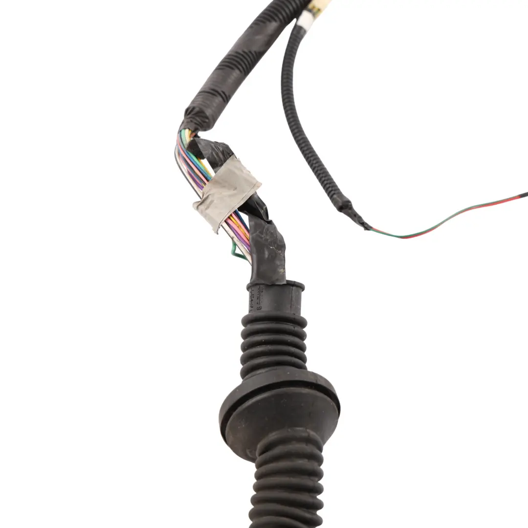 Front Door Wiring Loom Harness Passenger Side N/S to Toyota Avensis T27 with Part number 8215205680 Toyota Avensis T27 Front Door Wiring Loom Harness Passenger Side N/S - SKU RHD-8215205680 - Part number 8215205680
