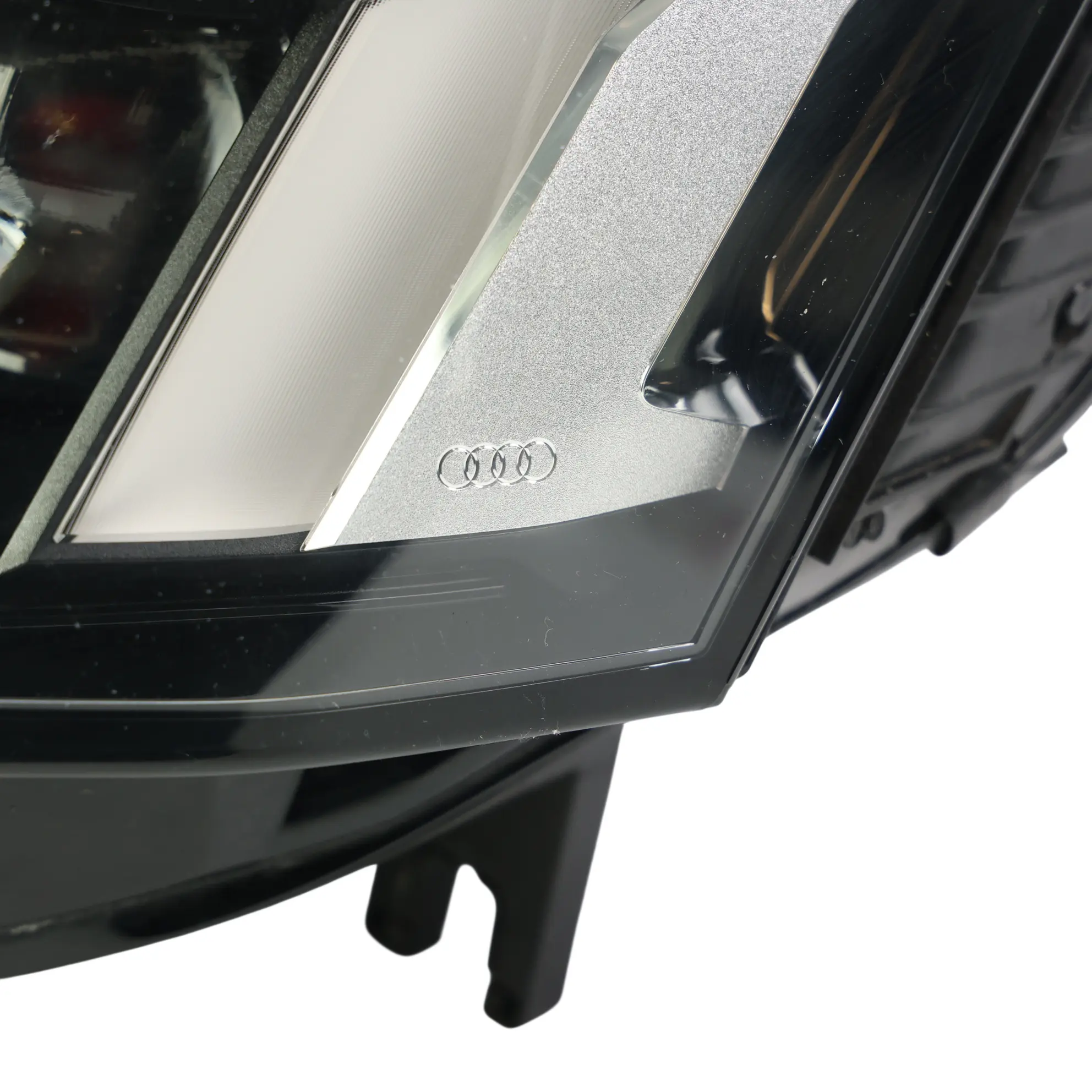 Audi A5 S5 F5 Front Headlight Headlamp Light Lamp Left N/S Matrix LED 8W6941039A