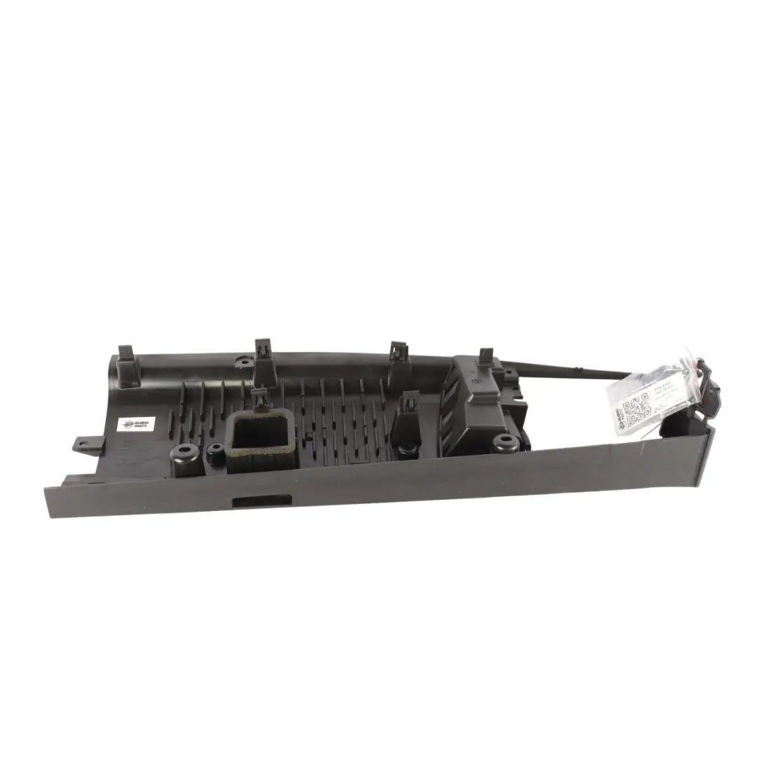 Vent Surround Passenger Side N/S to Jaguar XF X250 Dash Air with Part number 8X23-043C26-BH Jaguar XF X250 Dash Air Vent Surround Passenger Side N/S - SKU RHD-8X23-043C26-BH - Part number 8X23-043C26-BH