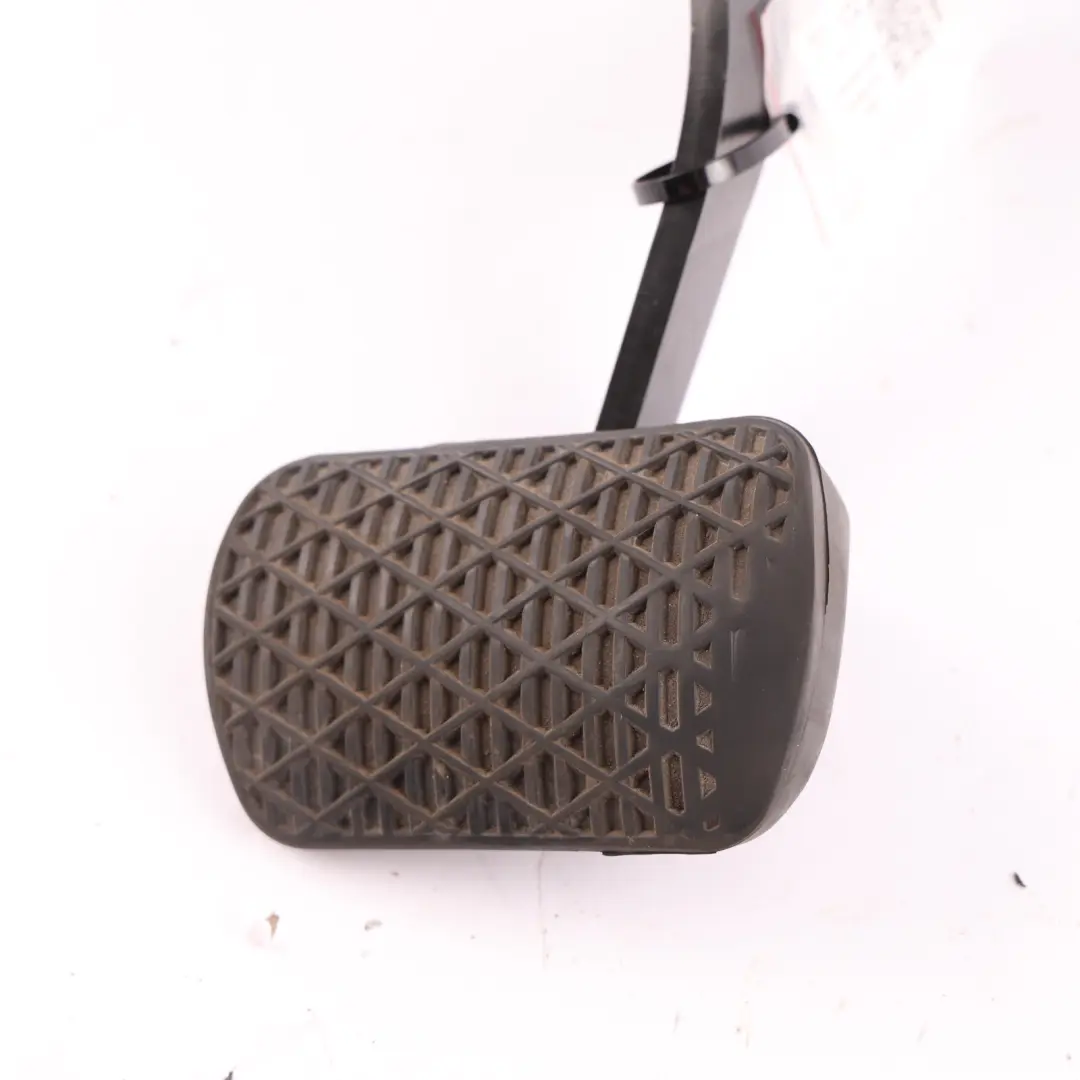 Brake Pedal Automatic Transmission to Mercedes W212 Hybrid with Part number A2122900101 Mercedes W212 Hybrid Brake Pedal Automatic Transmission - SKU RHD-A2122900101 - Part number A2122900101