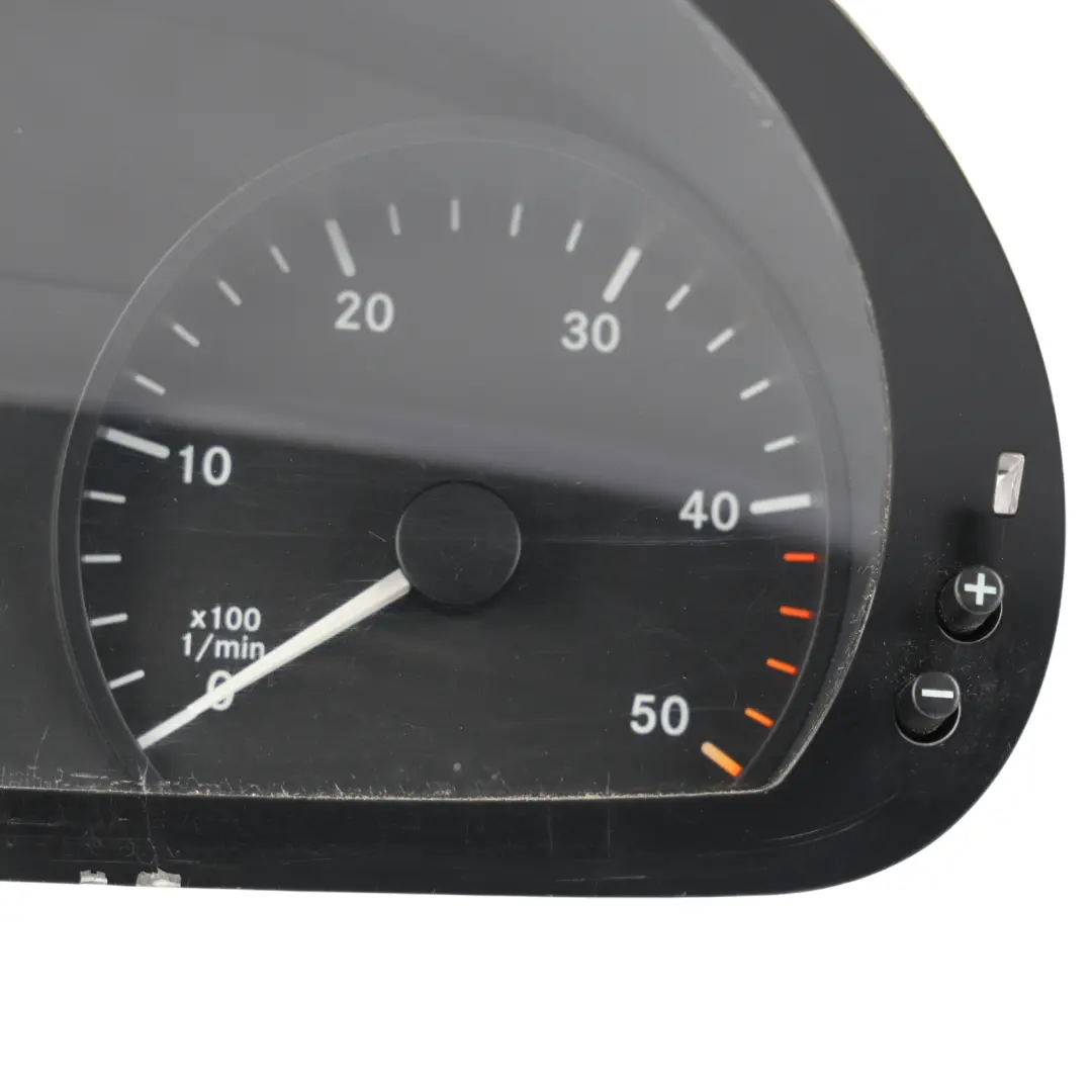 Instrument Cluster Speedo Clocks Manual to Mercedes Vito W639 Diesel with Part number A6394466021 Mercedes Vito W639 Diesel Instrument Cluster Speedo Clocks Manual - SKU rhd-A6394466021 - Part number A6394466021