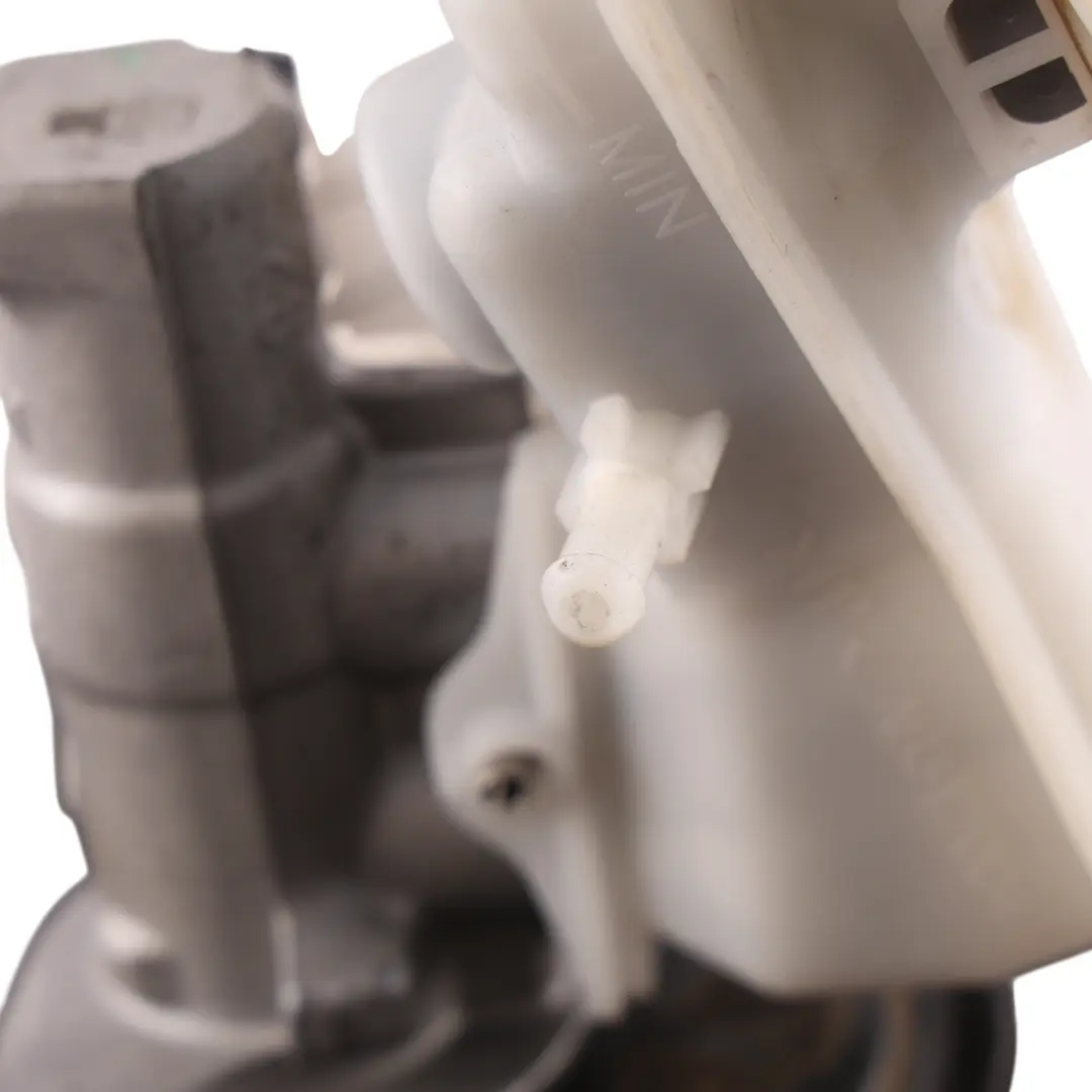Ford Ranger Mk6 Brake Servo Master Cylinder TDCI 4X4 GBVAJQJ Diesel AB312002CC - SKU RHD-AB31-2B195-YB - Part number AB31-2B195-YB