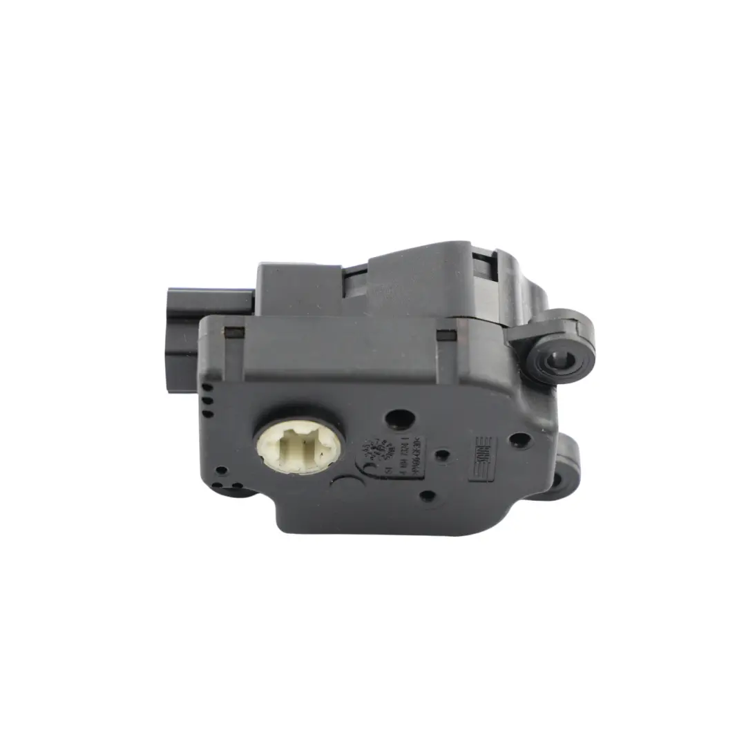 Heater Blower Recirculation Motor Actuator to Range Rover Sport L320 with Part number JNC500050 Range Rover Sport L320 Heater Blower Recirculation Motor Actuator - SKU RHD-JNC500050 - Part number JNC500050
