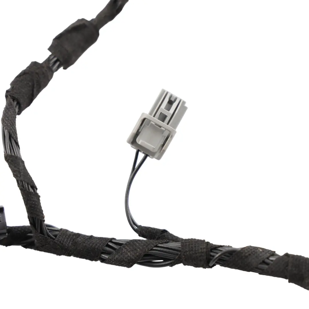 Front Door Wiring Loom Passenger Side N/S DK62-14A205-FD to Range Rover Sport L494 with Part number LR055085 Range Rover Sport L494 Front Door Wiring Loom Passenger Side N/S DK62-14A205-FD - SKU RHD-LR055085 - Part number LR055085