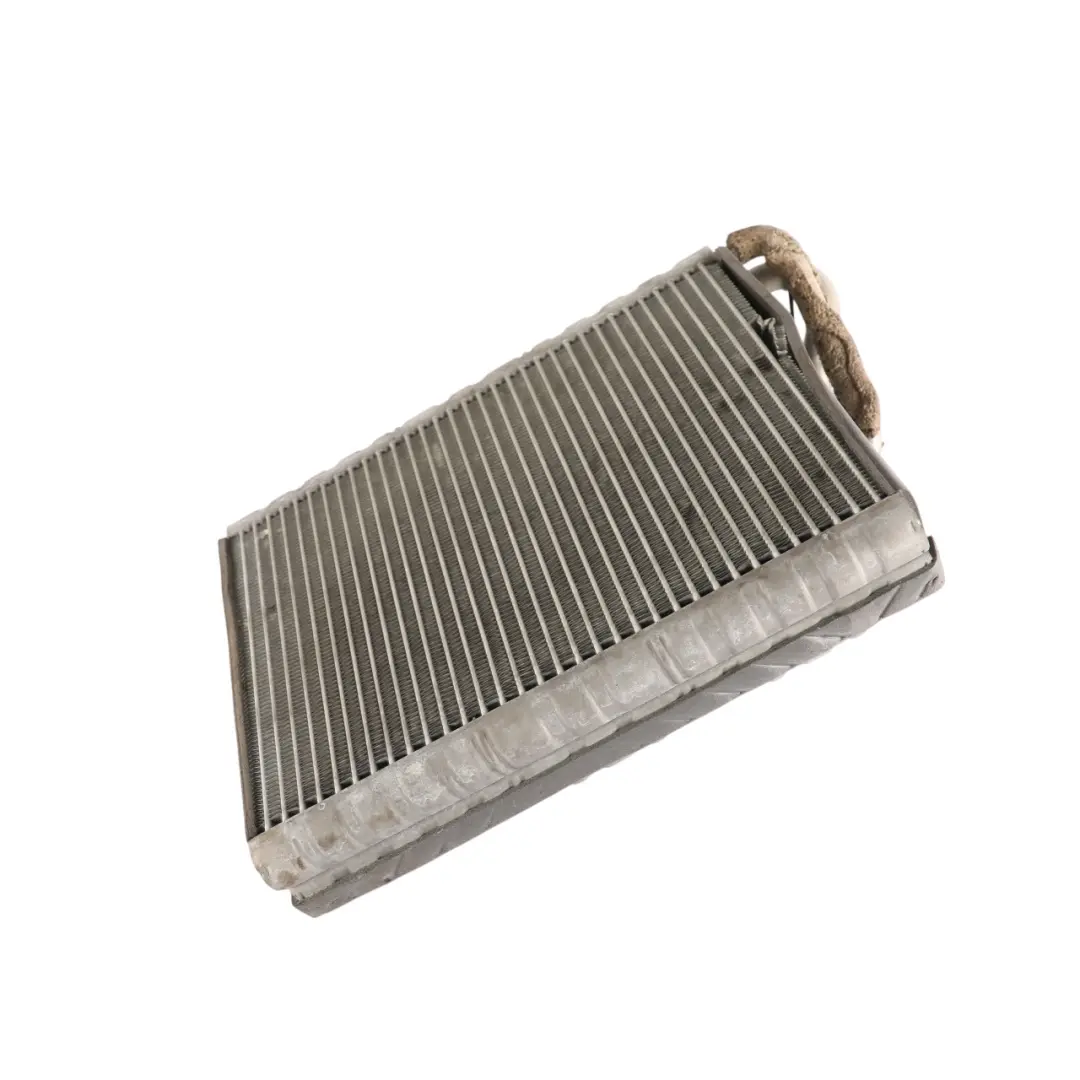 Heater Matrix Radiator 2.0 TFSI Petrol Engine to Porsche Macan 95B with Part number X1189006 Porsche Macan 95B Heater Matrix Radiator 2.0 TFSI Petrol Engine - SKU RHD-X1189006 - Part number X1189006