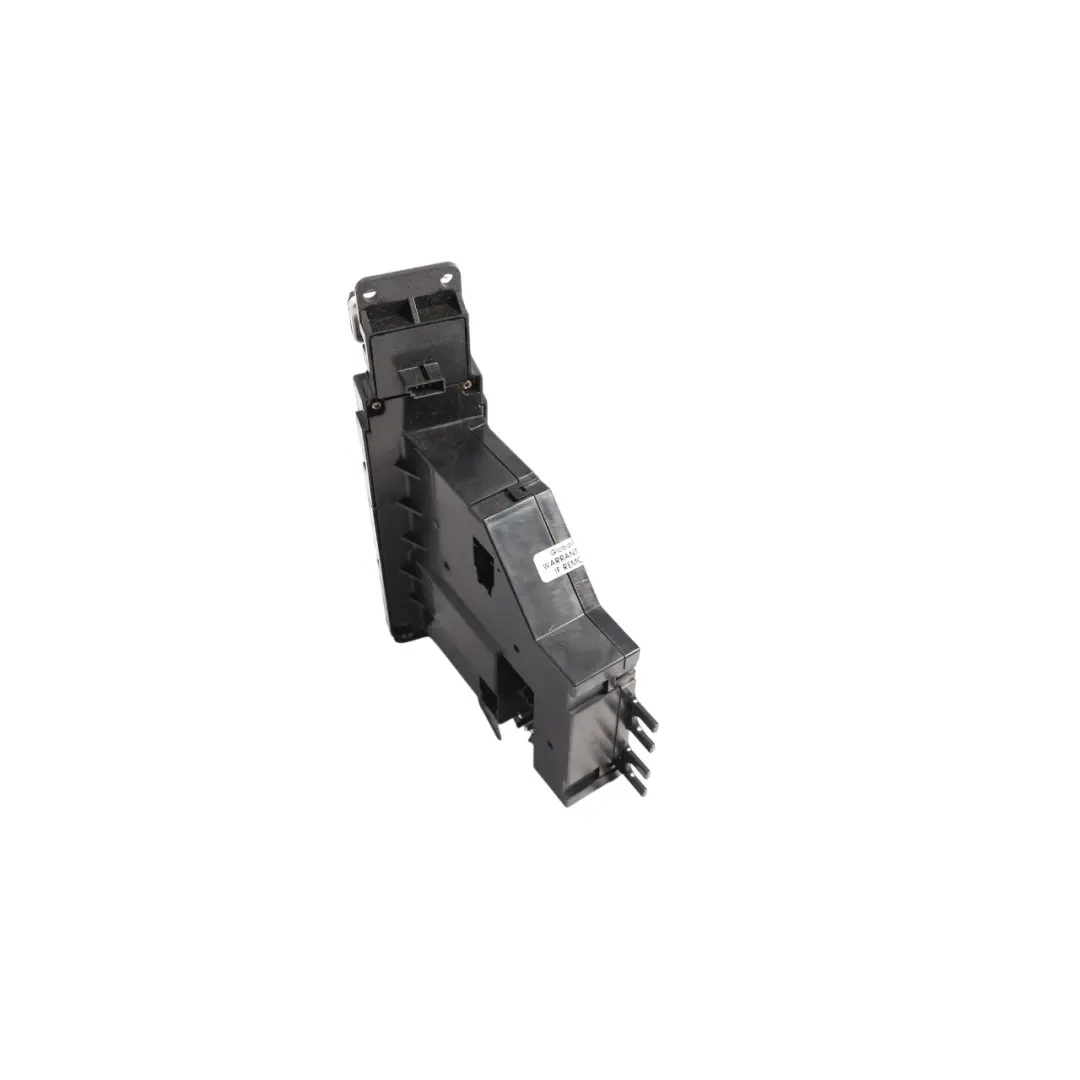 Door Electric Window Switch Control Lifter Right O/S to Range Rover L322 with Part number YUD000301 Range Rover L322 Door Electric Window Switch Control Lifter Right O/S - SKU RHD-YUD000301 - Part number YUD000301
