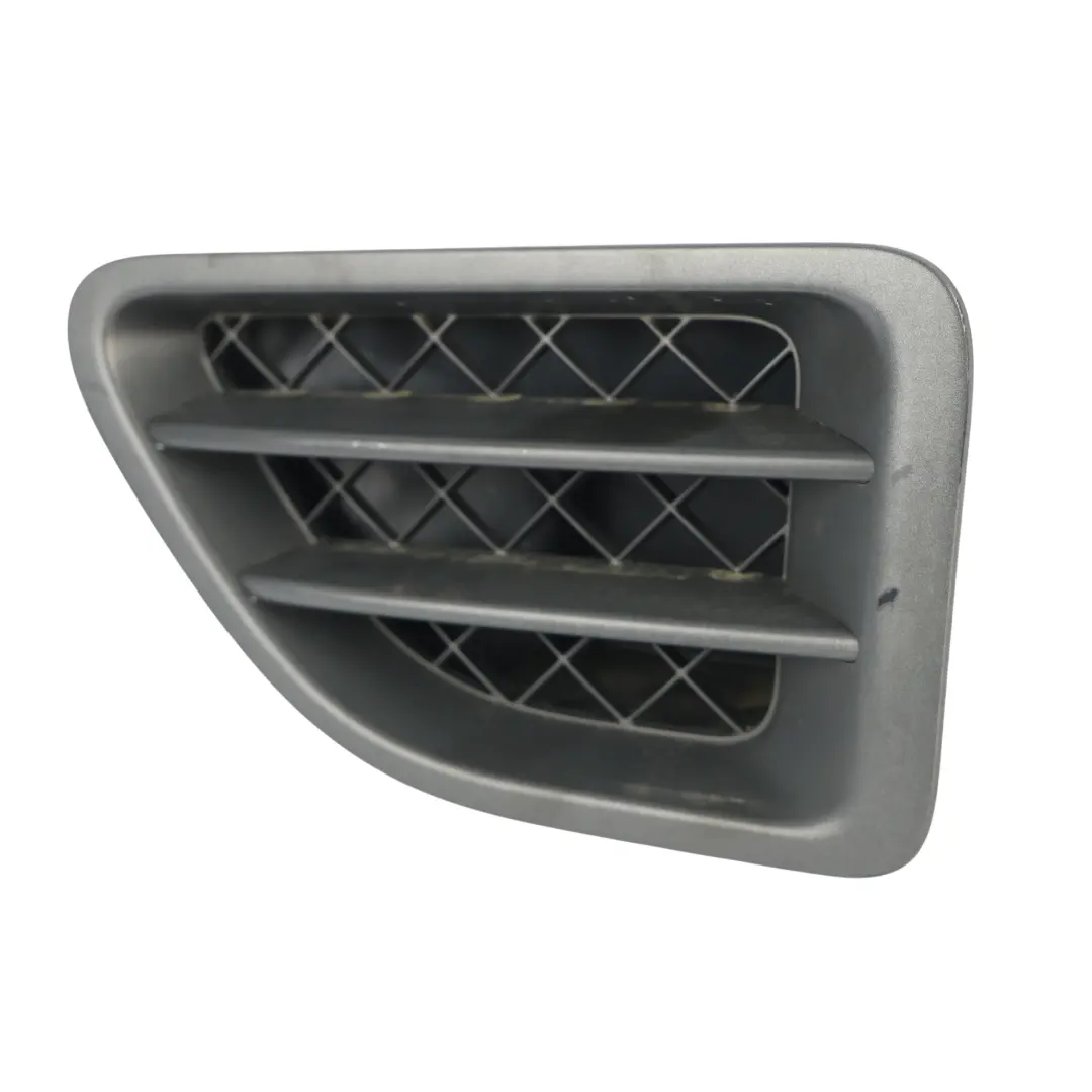 Front Wing Fender Side Air Vent Grille Right O/S to Range Rover Sport L320 with Part number SLR00147 Range Rover Sport L320 Front Wing Fender Side Air Vent Grille Right O/S - SKU SLR00147 - Part number SLR00147
