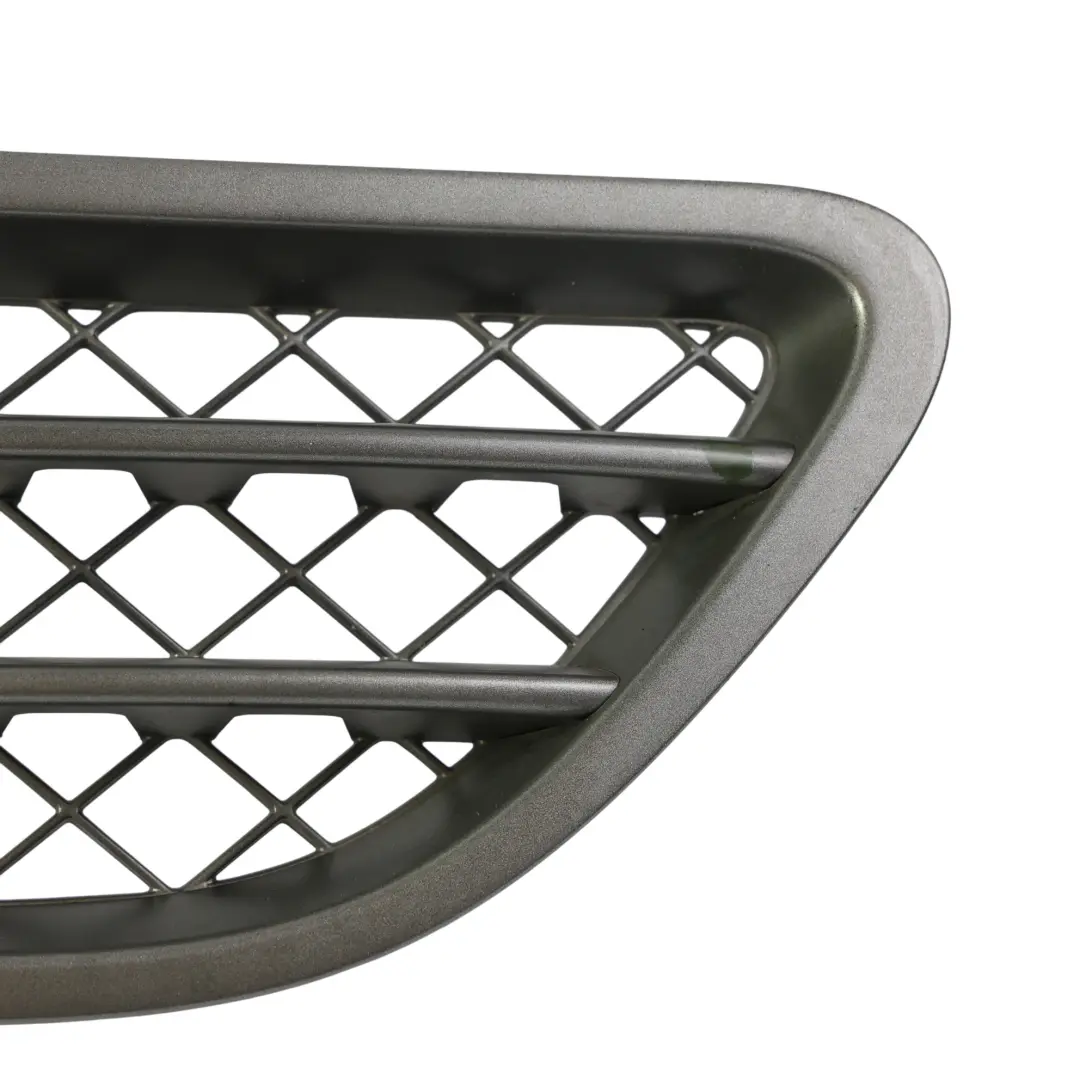 Wing Vent Grille Fender Front Right O/S to Land Range Rover Sport L320 with Part number SLR00151 Land Range Rover Sport L320 Wing Vent Grille Fender Front Right O/S - SKU SLR00151-1 - Part number SLR00151