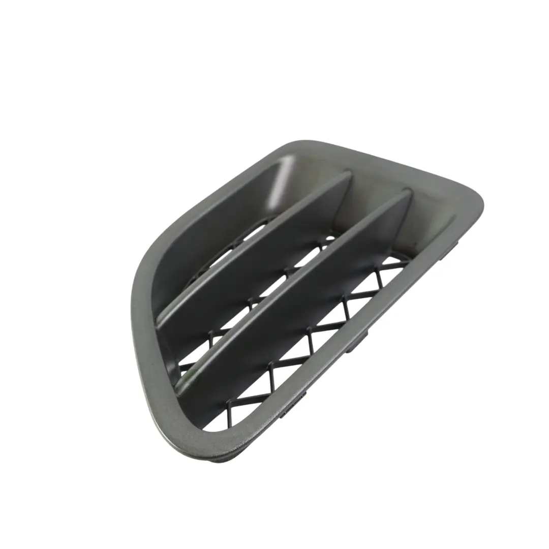 Wing Vent Grille Fender Front Right O/S to Land Range Rover Sport L320 with Part number SLR00151 Land Range Rover Sport L320 Wing Vent Grille Fender Front Right O/S - SKU SLR00151-1 - Part number SLR00151