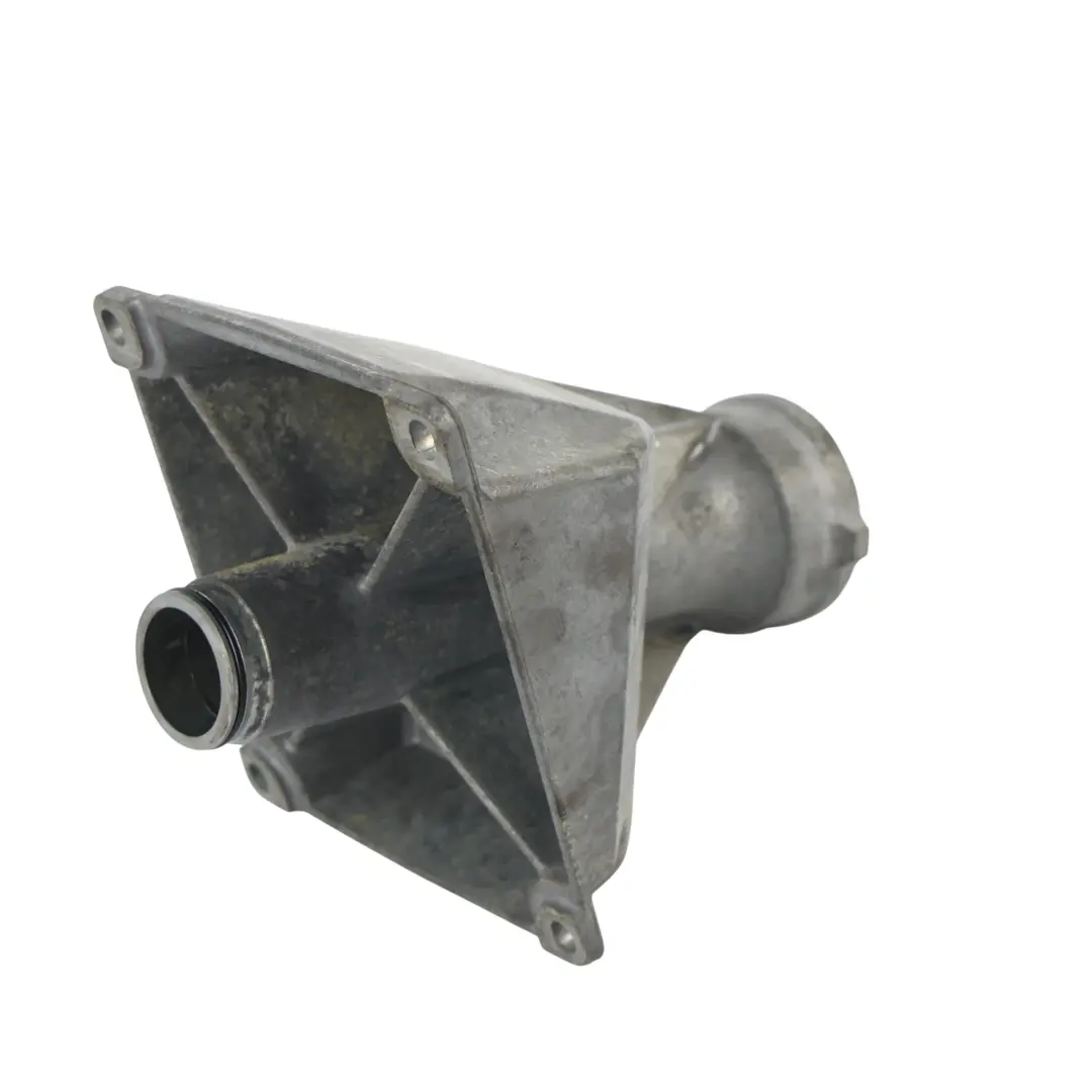 Wspornik Wału Napędowego do Range Rover L322 o numerze TAU000050 Range Rover L322 Wspornik Wału Napędowego - SKU TAU000050 - Numer Części TAU000050
