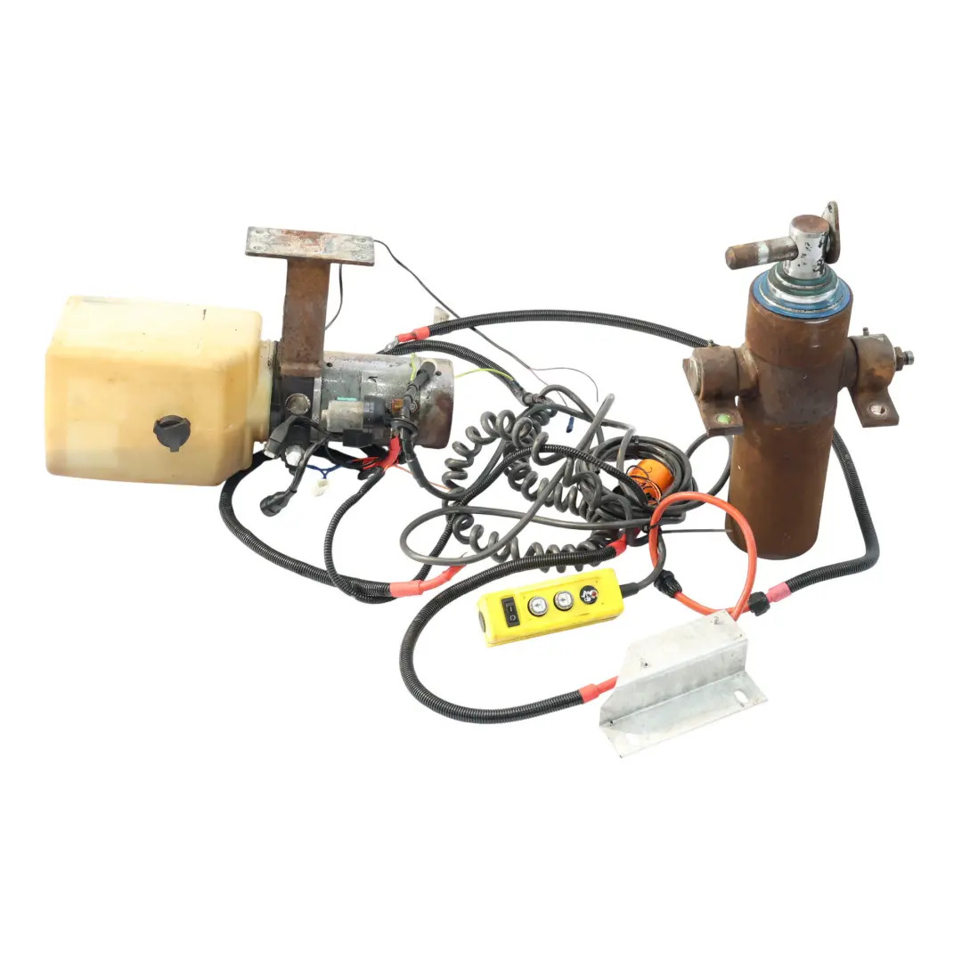 Ford Transit Mk8 Unidad Control Bomba Cilindro Elevador Cola SET - SKU TRANSIT-LIFT-PUMP - Número de pieza TRANSIT-LIFT-PUMP