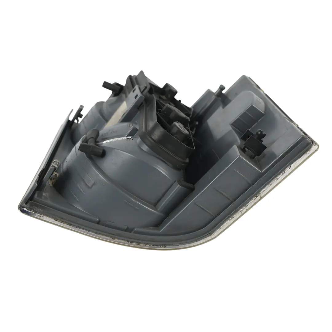 Land Rover Range Rover L322 Fanale Posteriore Sinistro - SKU XFB000254 - Numero di parte XFB000254