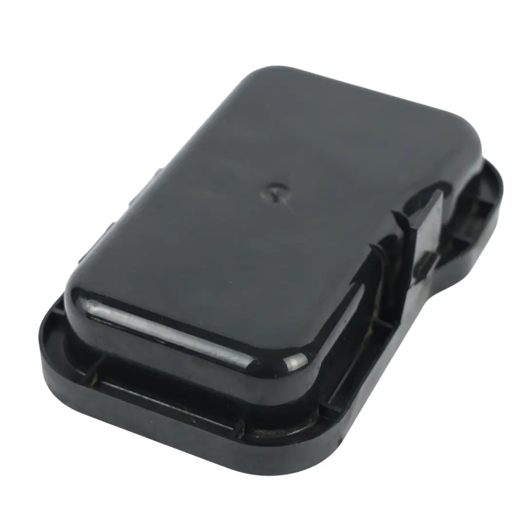 Mk6 Headlight Bulb Dust Cover Cap Panel Right O/S to Ford Transit with Part number YC1X-13C199-A Ford Transit Mk6 Headlight Bulb Dust Cover Cap Panel Right O/S - SKU YC1X-13C199-A - Part number YC1X-13C199-A