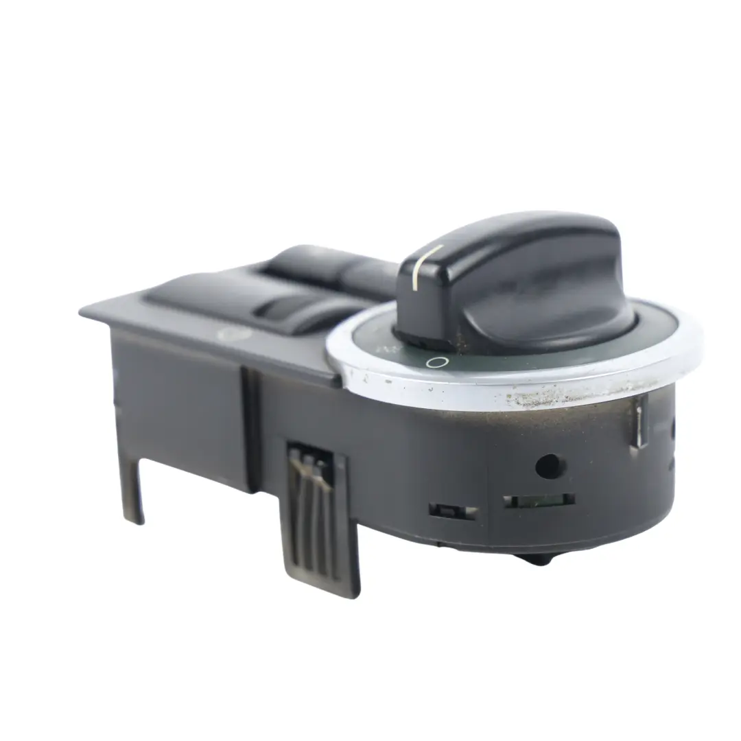 Headlight Lamp Light Control Switch Button to Range Rover L322 with Part number YUD000161PUY Range Rover L322 Headlight Lamp Light Control Switch Button - SKU YUD000161PUY - Part number YUD000161PUY