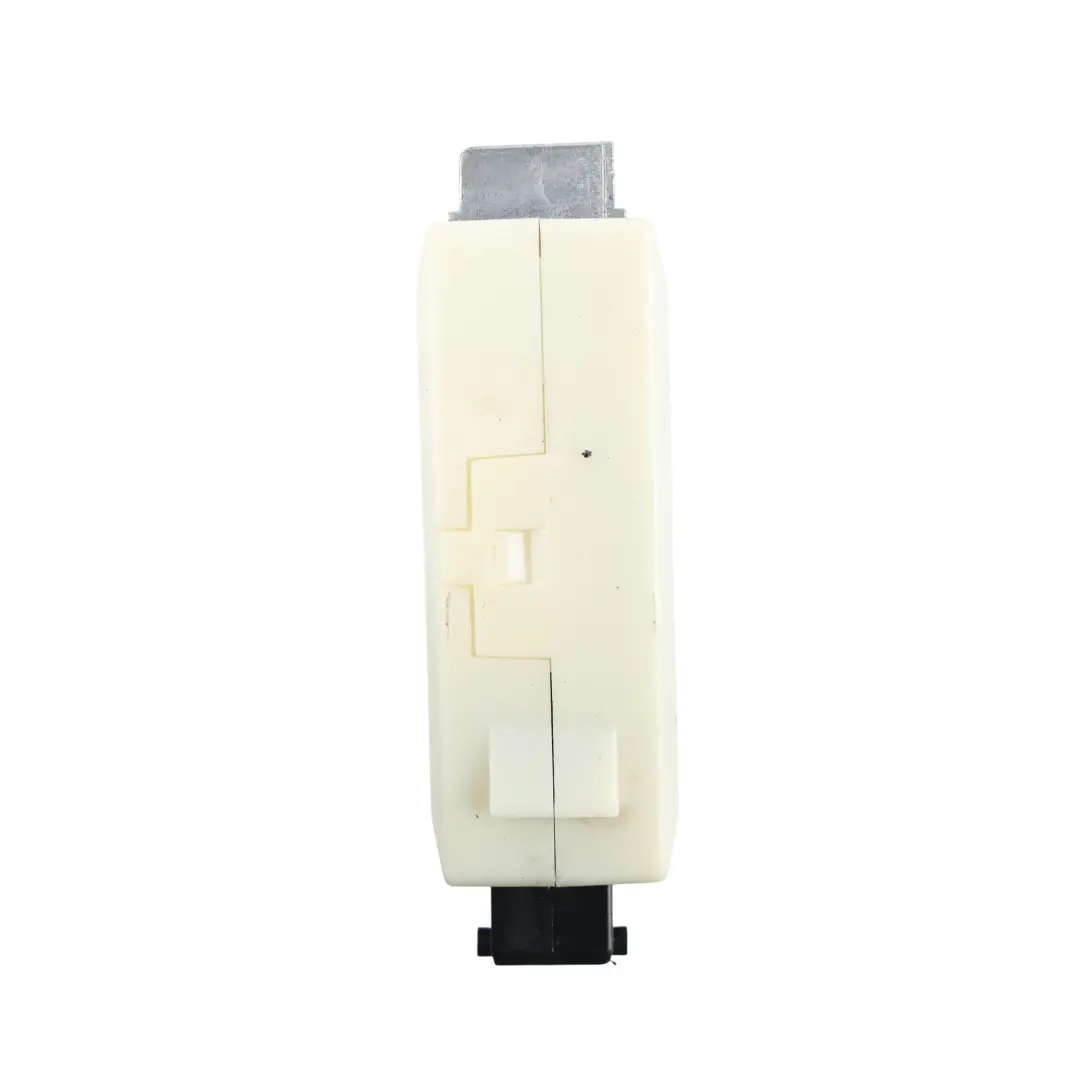 Modulo Controllo Carrozzeria BCM BCU ECU per Range Rover L322 con numero di parte YWC000921 Range Rover L322 Modulo Controllo Carrozzeria BCM BCU ECU - SKU YWC000921 - Numero di parte YWC000921