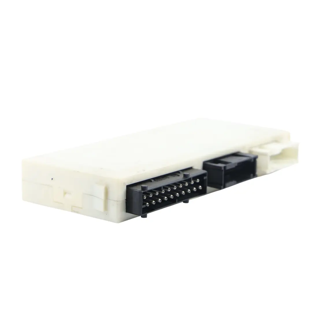 Karosserie Steuergerät BCM BCU ECU Einheit für Range Rover L322 mit Teilenummer YWC000921 Range Rover L322 Karosserie Steuergerät BCM BCU ECU Einheit - SKU YWC000921 - Teilenummer YWC000921