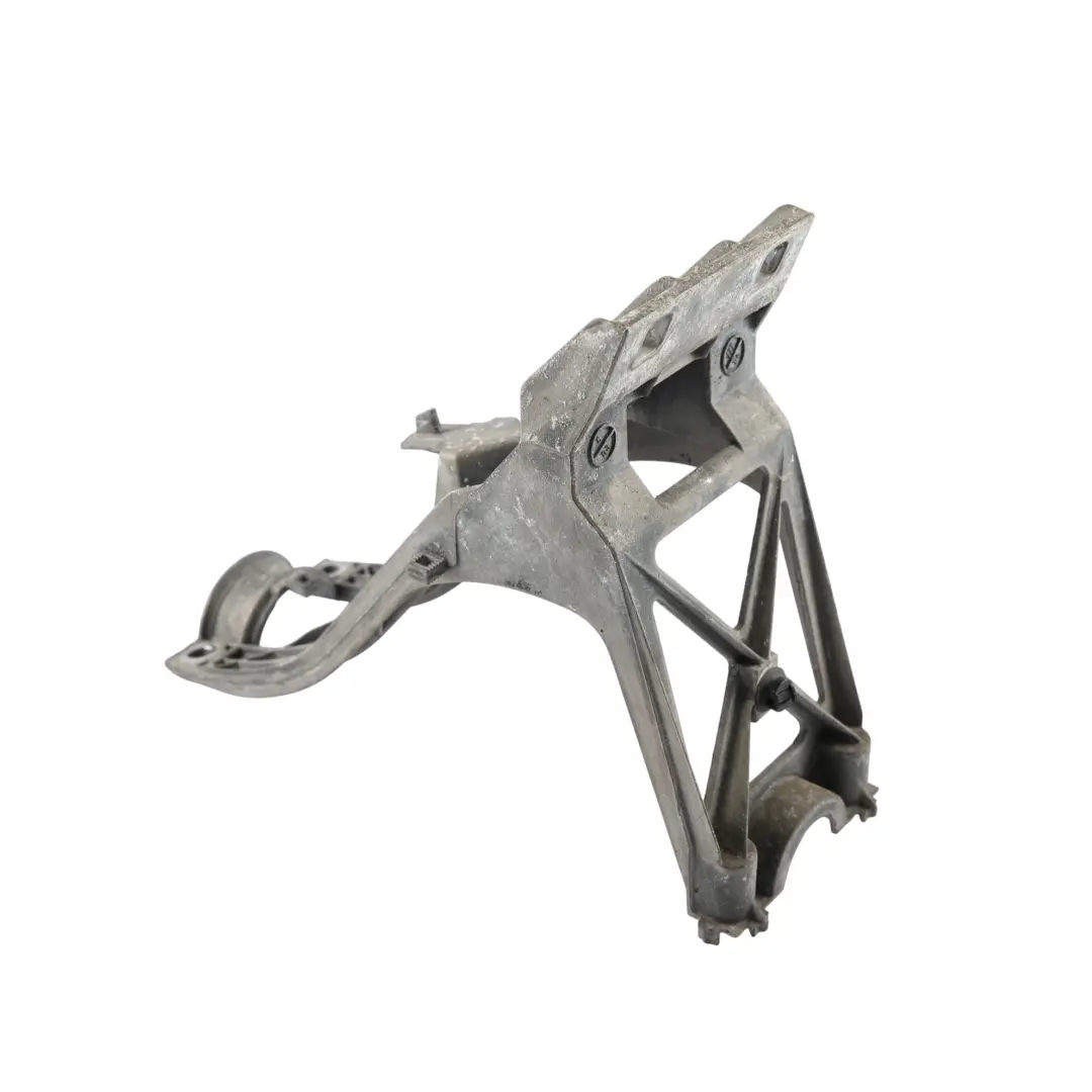 W452 Staffa Supporto Piantone Sterzo Puntone per Smart Roadster con numero di parte 0008775V007 Smart Roadster W452 Staffa Supporto Piantone Sterzo Puntone - SKU 0008775V007 - Numero di parte 0008775V007