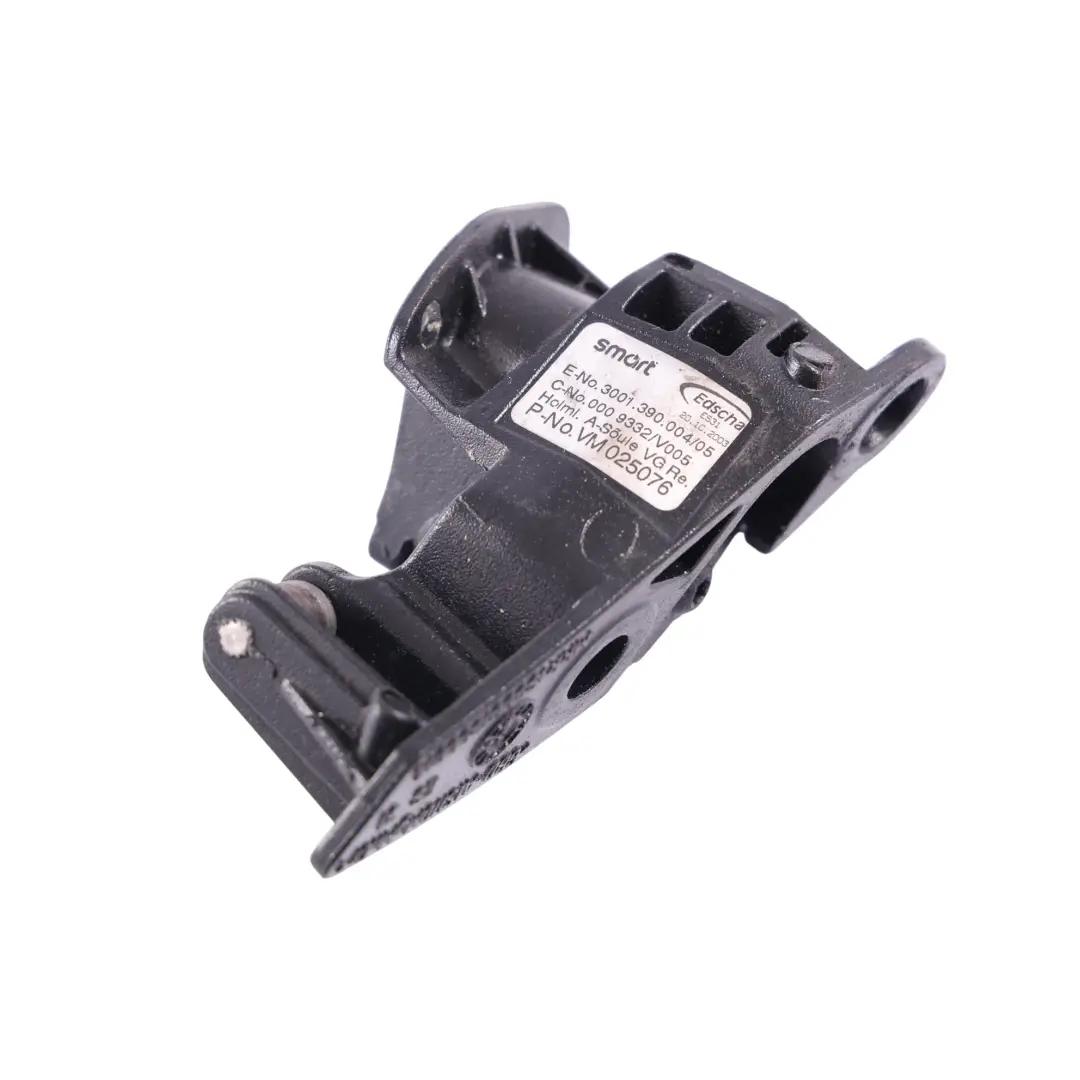 Smart Roadster MK1 Roadster Roof Latch Catch Right O/S - SKU 0009332V005 - Part number 0009332V005
