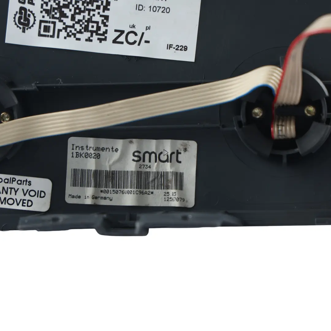 W452 Embellecedor Panel Cuadro Instrumentos Temperatura Agua para Smart con número de pieza 0015076V001 Smart W452 Embellecedor Panel Cuadro Instrumentos Temperatura Agua - SKU 0015076V001 - Número de pieza 0015076V001