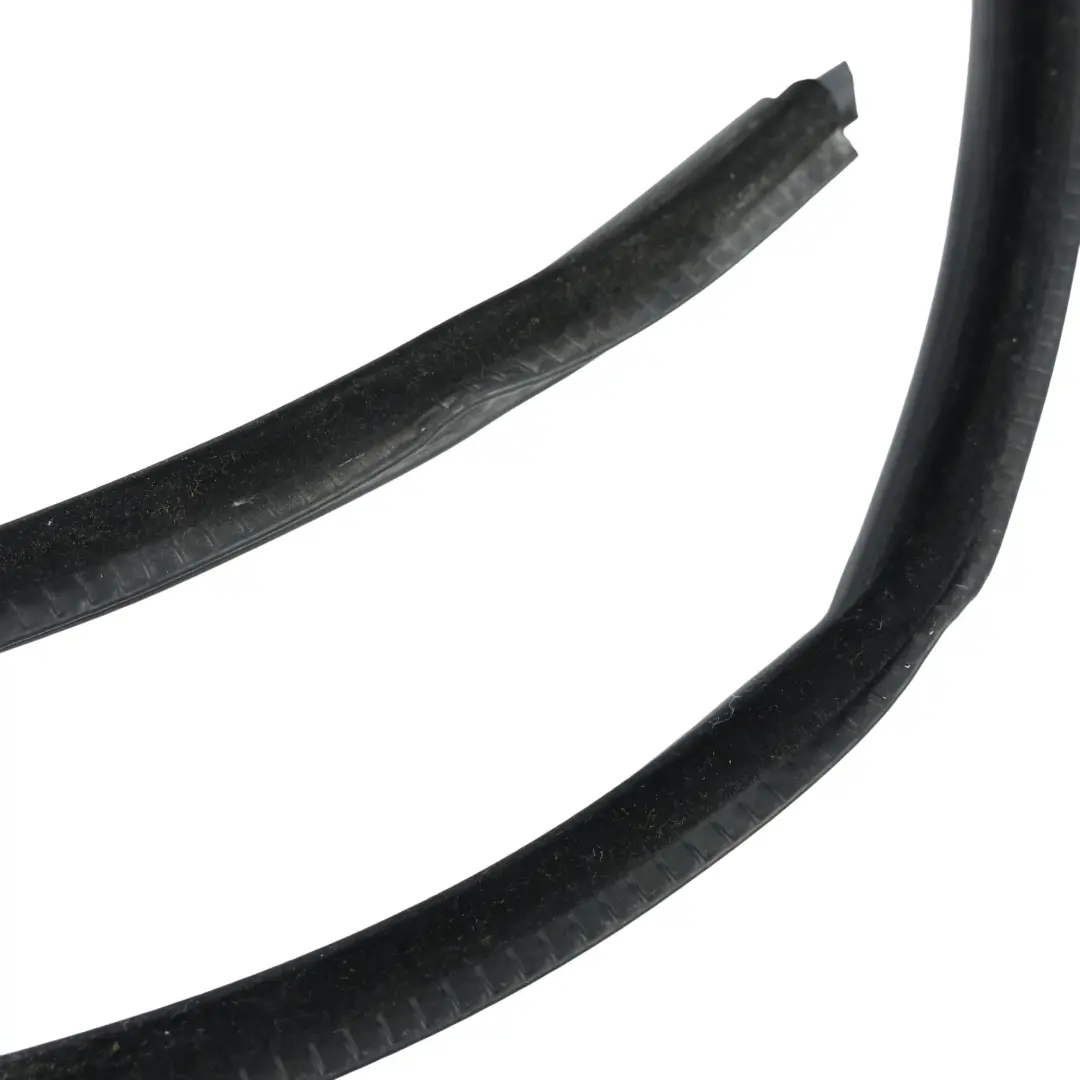 Guarnizione Gomma Porta Posteriore Sinistra Destra 7033776 per BMW E60 con numero di parte 01297154848 BMW E60 Guarnizione Gomma Porta Posteriore Sinistra Destra 7033776 - SKU 01297154848 - Numero di parte 01297154848
