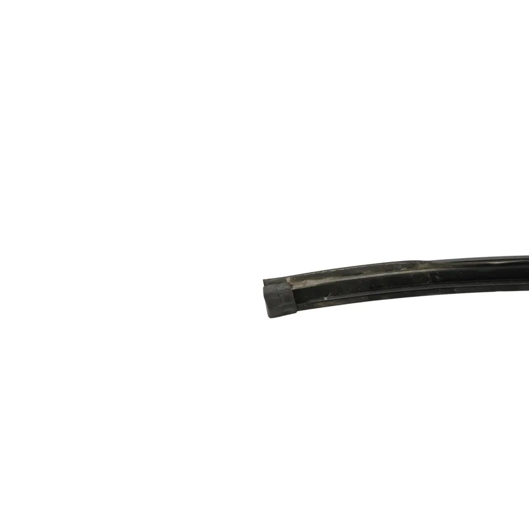 Moldura Techo Lateral Derecha Gris Stratus Metalizado 440 para BMW E63 con número de pieza 0304939 BMW E63 Moldura Techo Lateral Derecha Gris Stratus Metalizado 440 - SKU 0304939-SRT - Número de pieza 0304939