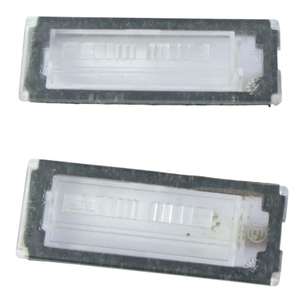 Citroen Relay III Kennzeichenbeleuchtung Hinten Lampe 0465400 Set x2