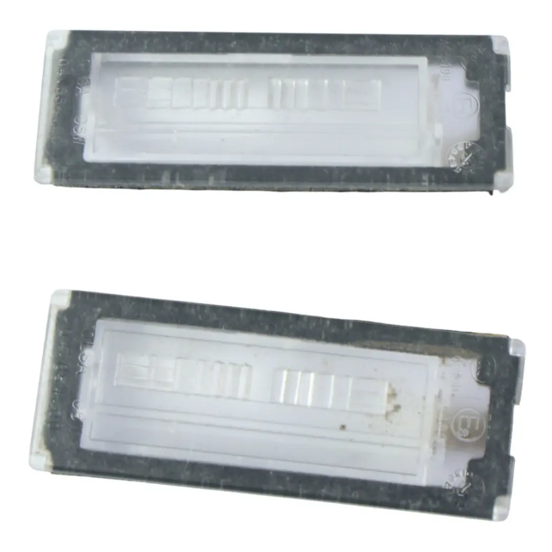 Number License Plate Courtesy Light Lamp Set x2 to Citroën Relay III Rear with Part number 0465400 Citroën Relay III Rear Number License Plate Courtesy Light Lamp Set x2 - SKU 0465400 - Part number 0465400