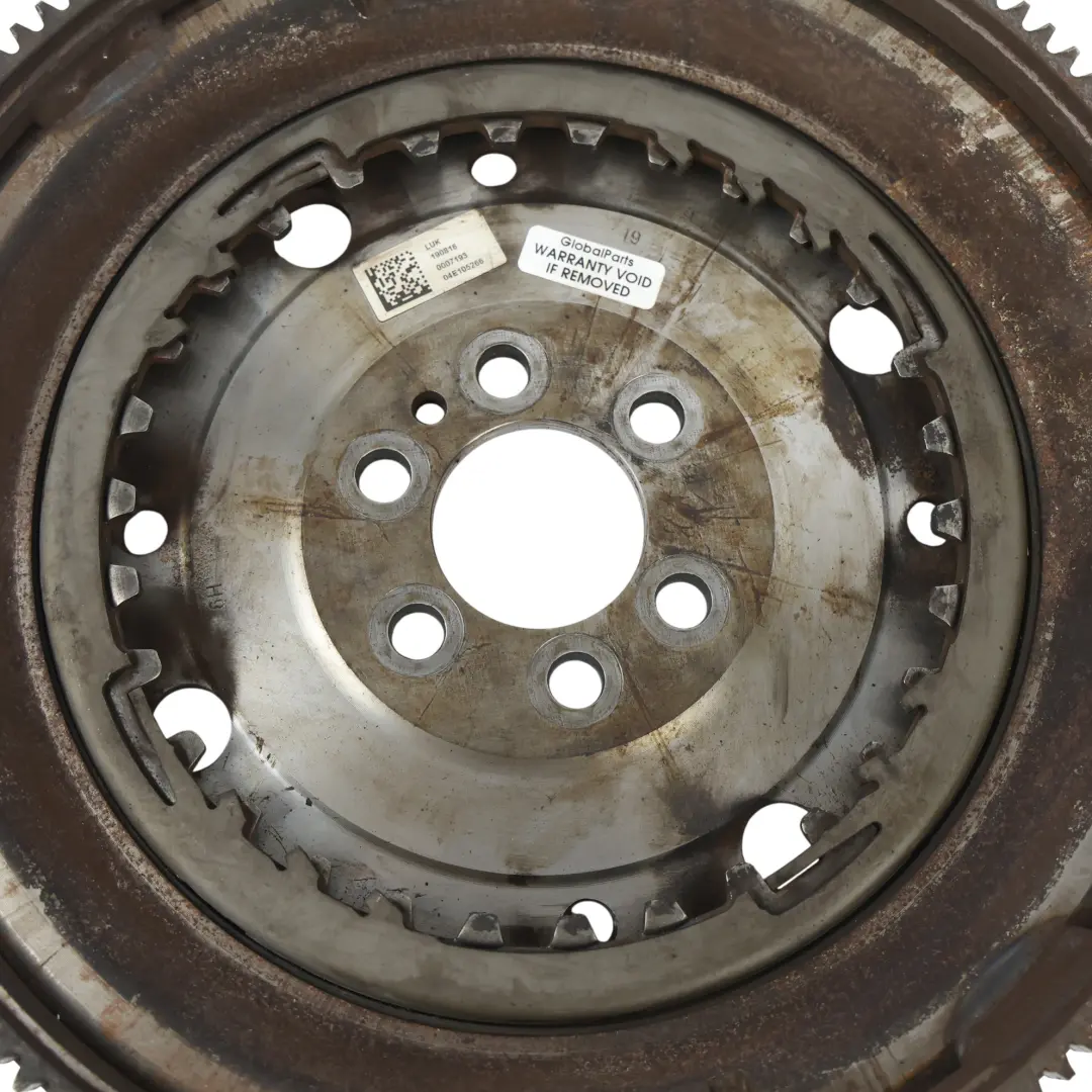 3V Volkswagen Golf Mk7 Flywheel Autmoatic to Skoda Octavia 5E Superb with Part number 04E105266 Skoda Octavia 5E Superb 3V Volkswagen Golf Mk7 Flywheel Autmoatic - SKU 04E105266 - Part number 04E105266