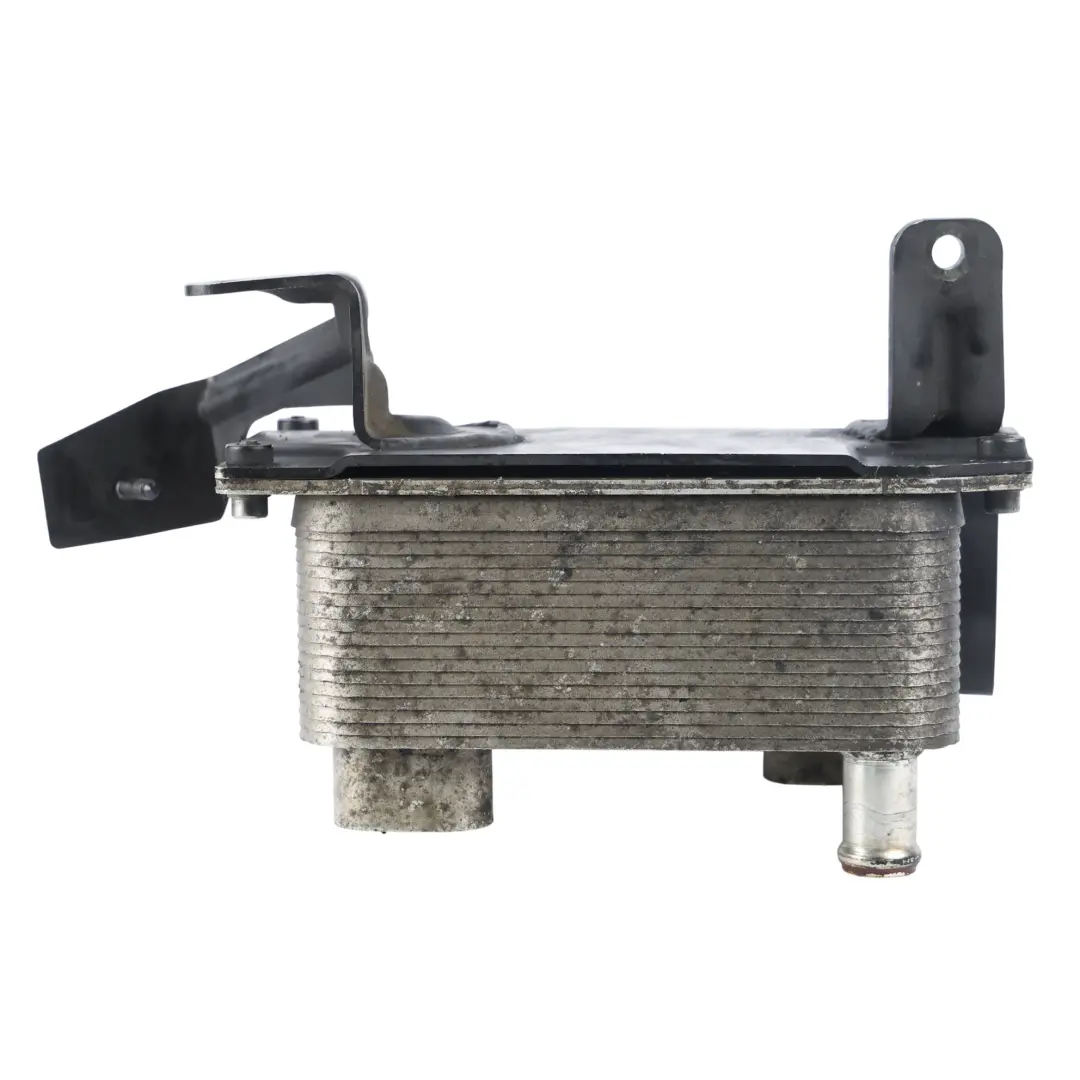 ASB Radiateur d'Huile Moteur pour Audi A8 D3 3.0 TDI Quattro à propos du numéro de pièce 059117021E Audi A8 D3 3.0 TDI Quattro ASB Radiateur d'Huile Moteur - SKU 059117021E - Numéro de pièce 059117021E