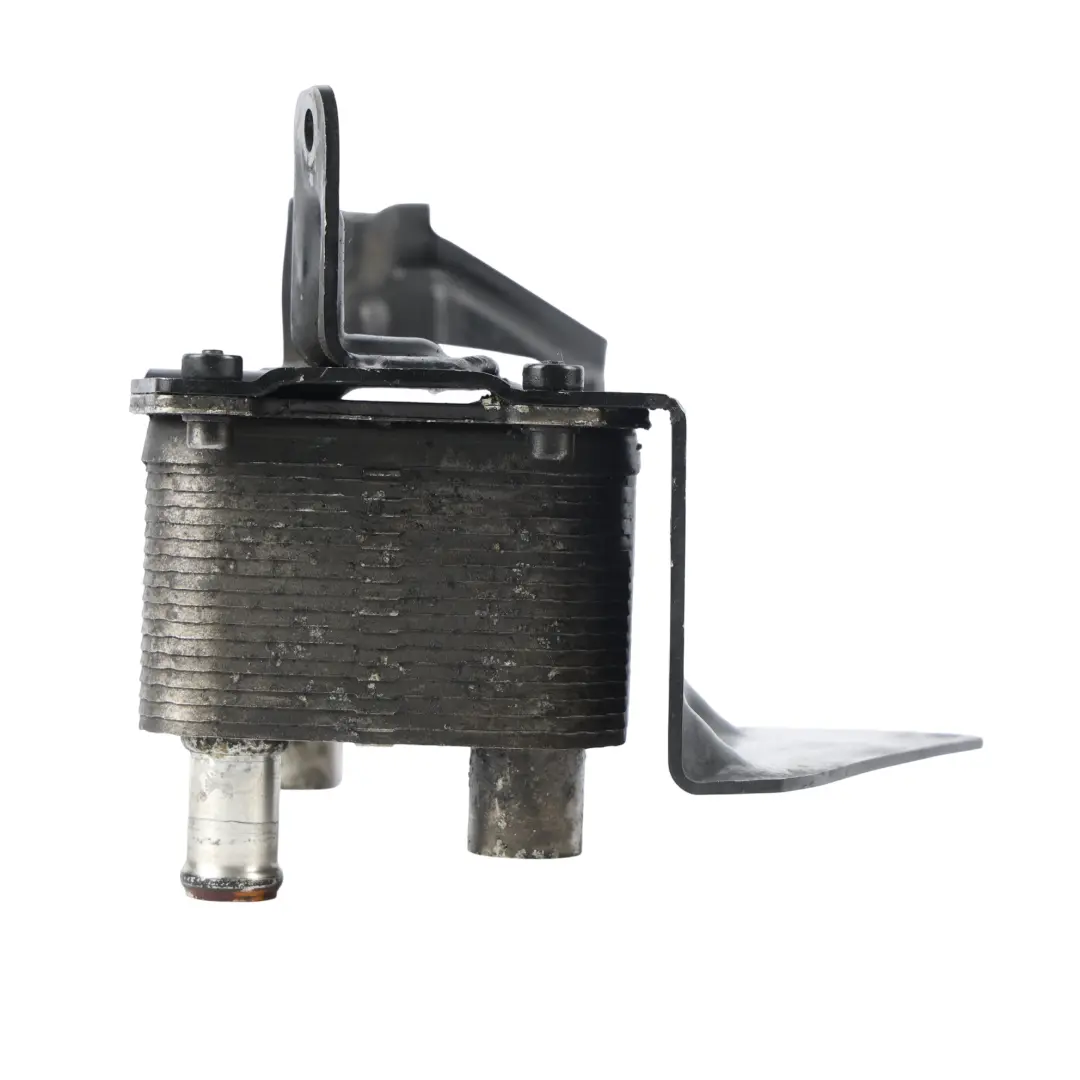Audi A8 D3 3.0 TDI Quattro ASB Radiateur d'Huile Moteur - SKU 059117021E - Numéro de pièce 059117021E
