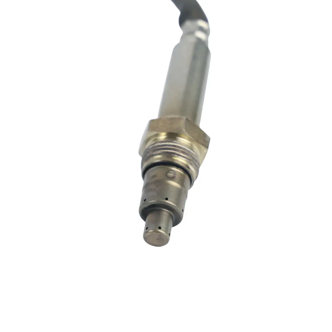 7P Czujnik NOx Sterownik Sonda 3.0 TDI V6 do Volkswagen Touareg o numerze 059907807AC Volkswagen Touareg 7P Czujnik NOx Sterownik Sonda 3.0 TDI V6 - SKU 059907807AC - Numer Części 059907807AC