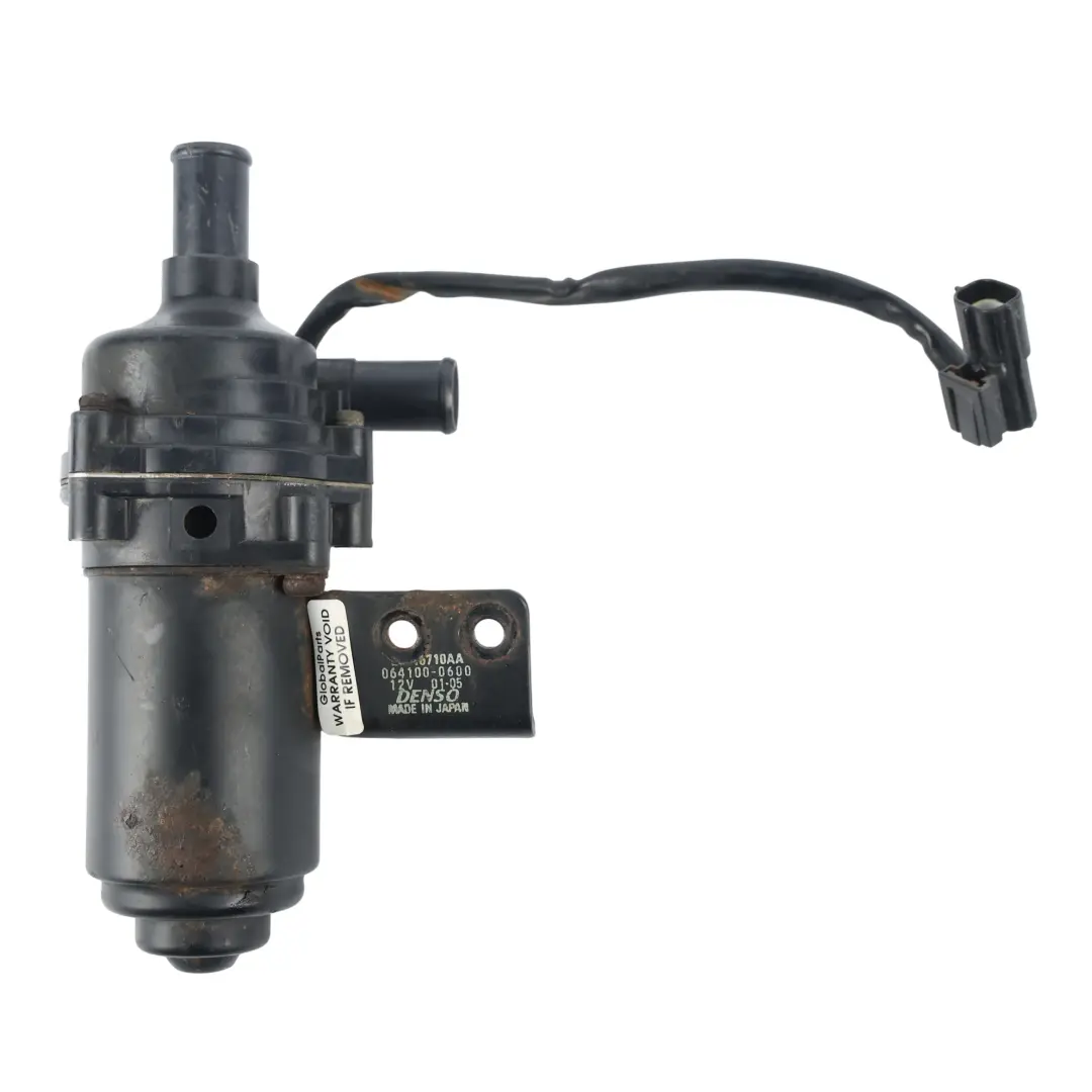 Pompa Acqua Ausiliaria Inverter Pompa Refrigerante per Jaguar XK8 X100 con numero di parte 064100 Jaguar XK8 X100 Pompa Acqua Ausiliaria Inverter Pompa Refrigerante - SKU 064100-0600 - Numero di parte 064100