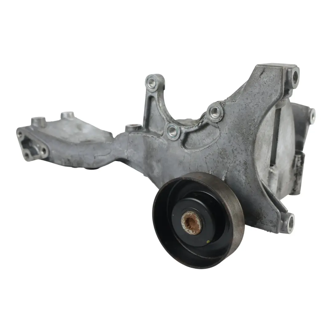 Audi A4 B7 Supporto Staffa Alternatore 2.0 TFSI - SKU 06D903143D-1 - Numero di parte 06D903143D