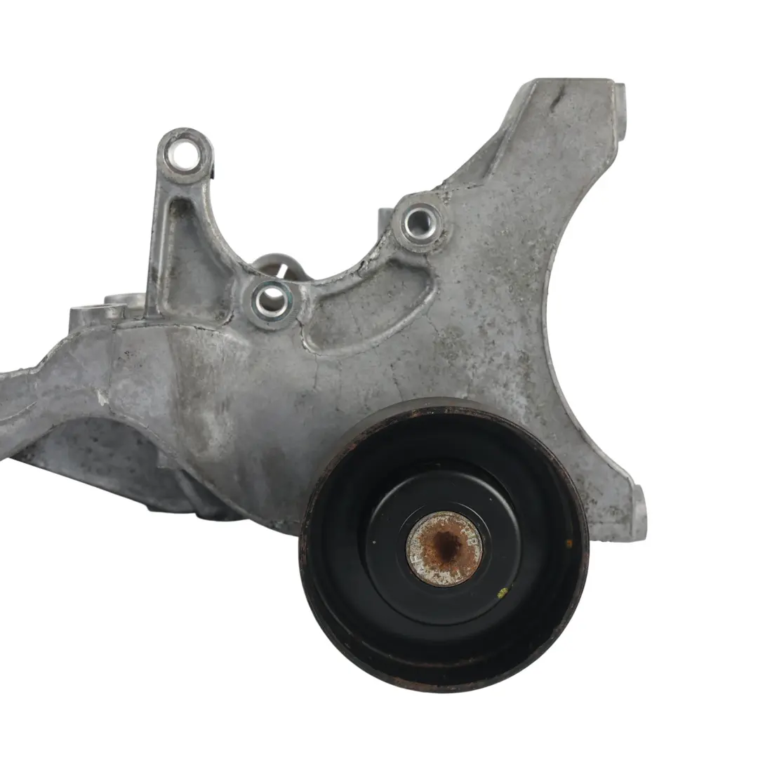 Audi A4 B7 Support Fixation Alternateur 2.0 TFSI - SKU 06D903143D-1 - Numéro de pièce 06D903143D