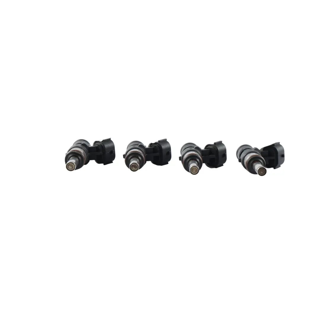 8Y RSQ3 F3 Juego 4 Inyectores Combustible Motor 2.5 TFSI para Audi RS3 con número de pieza 07K133551A Audi RS3 8Y RSQ3 F3 Juego 4 Inyectores Combustible Motor 2.5 TFSI - SKU 07K133551A - Número de pieza 07K133551A